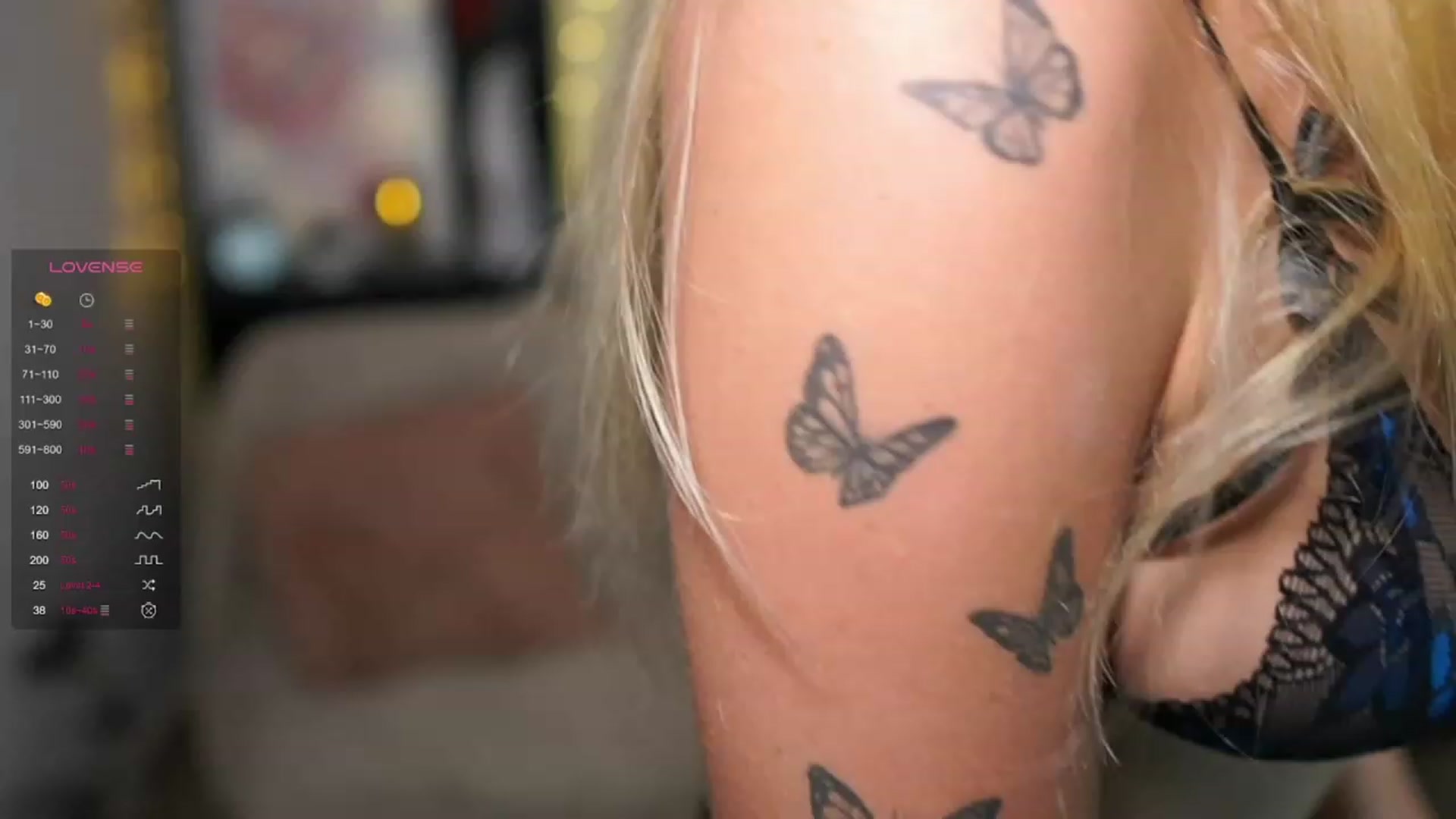 Gallery image thumbnail from NicoletteShea's myfreecams stream on, 09/19/2023, 20:58 image 12 of 20