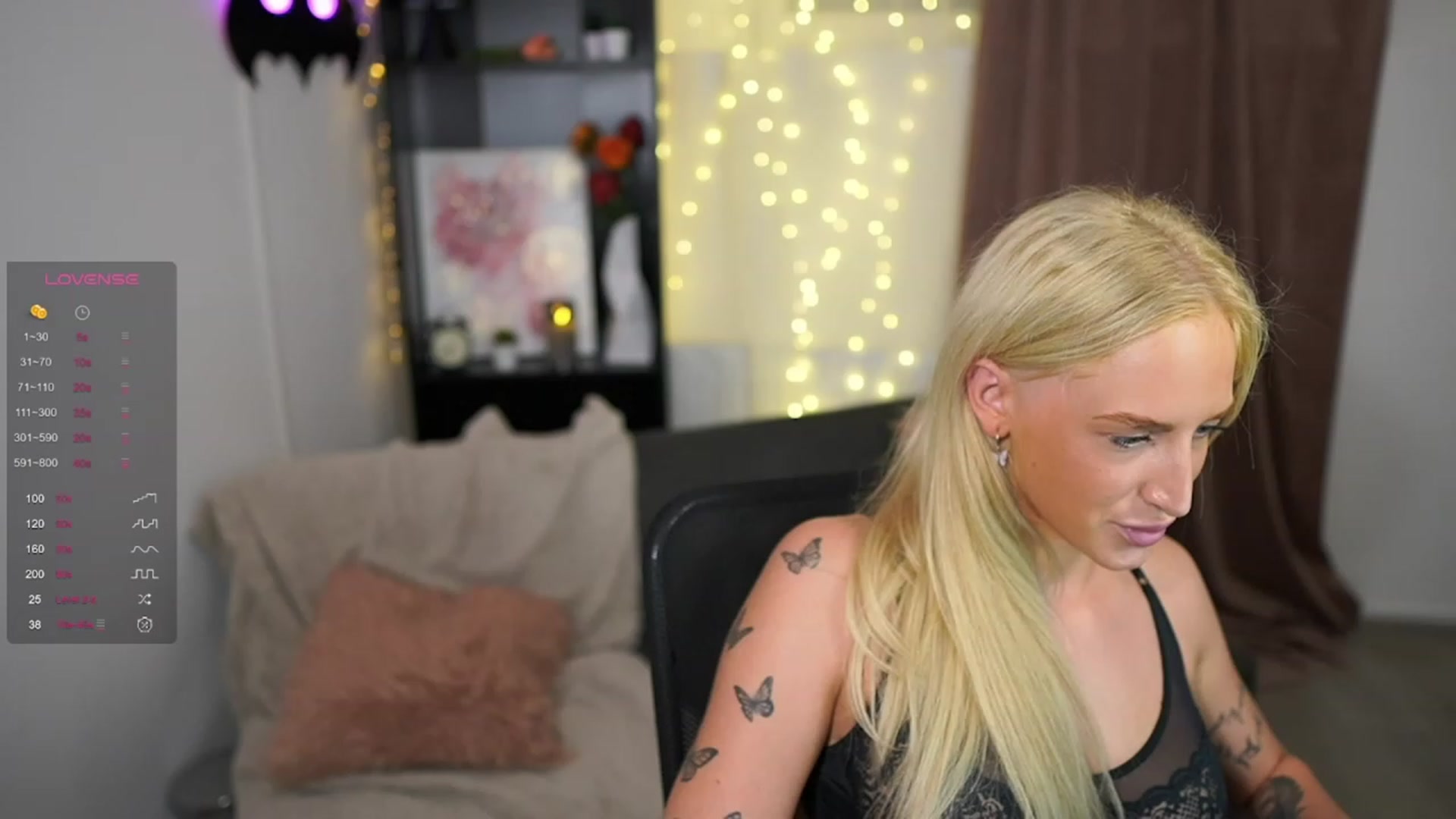 Gallery image thumbnail from NicoletteShea's myfreecams stream on, 09/23/2023, 15:09 image 20 of 20