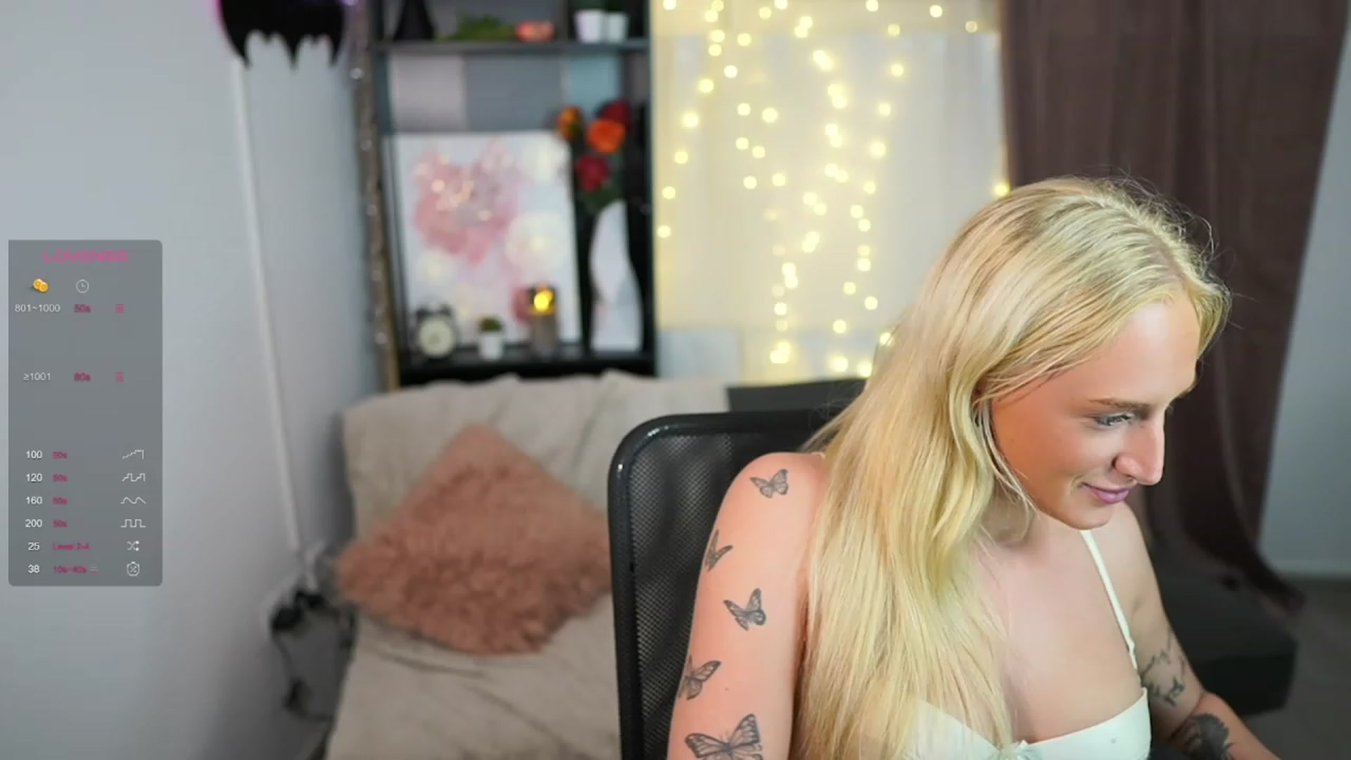 Gallery image thumbnail from NicoletteShea's myfreecams stream on, 09/26/2023, 19:23 image 12 of 20