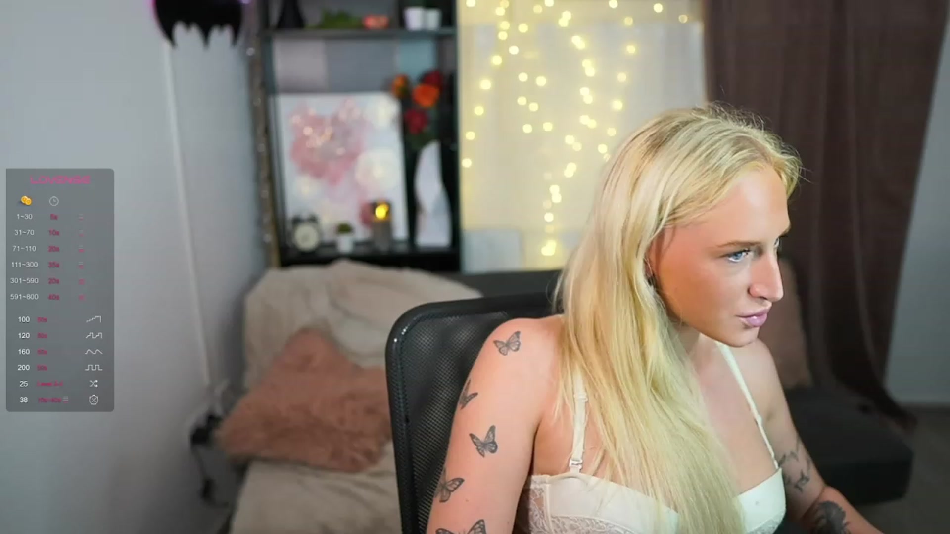 Gallery image thumbnail from NicoletteShea's myfreecams stream on, 09/26/2023, 21:44 image 9 of 20