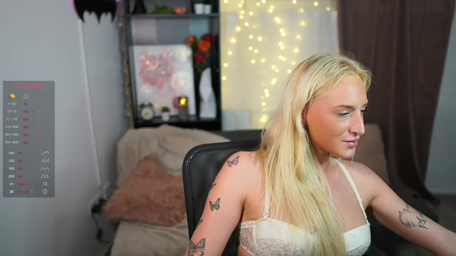 Gallery image thumbnail from NicoletteShea's myfreecams stream on, 09/26/2023, 21:44 image 13 of 20
