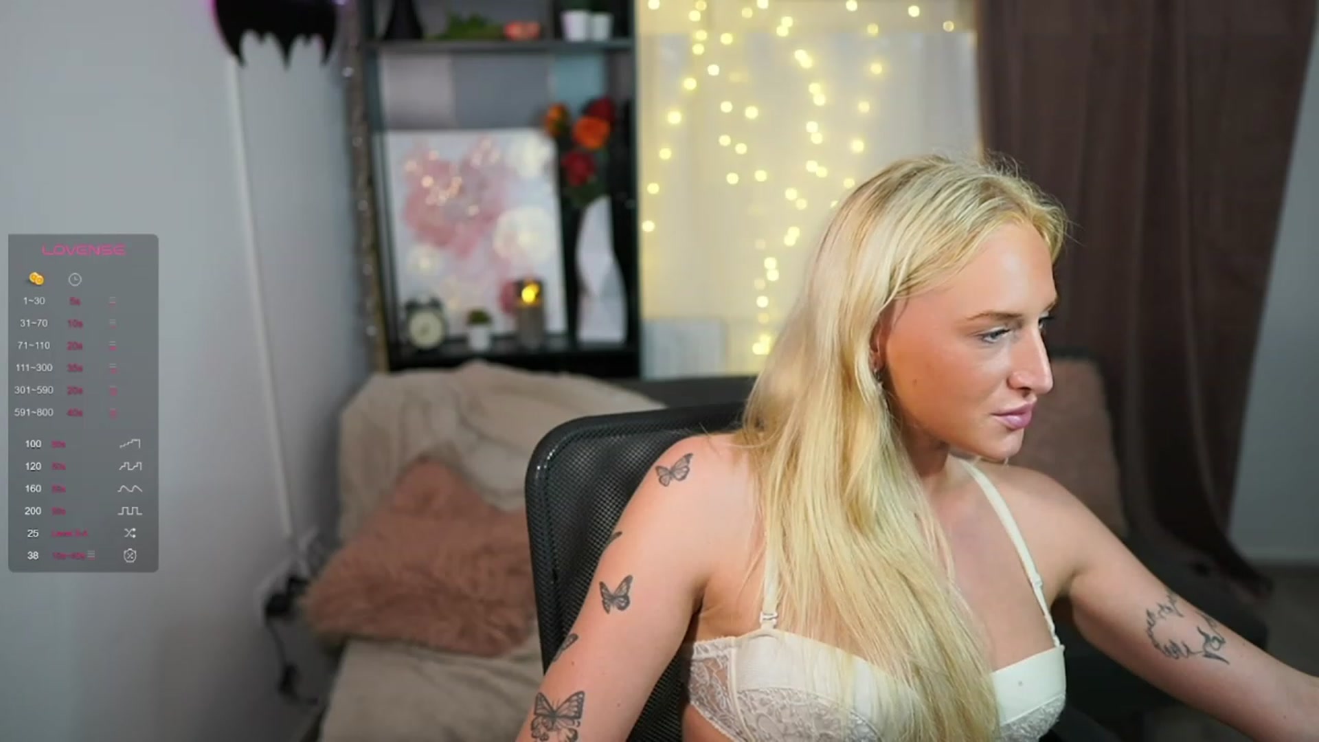 Gallery image thumbnail from NicoletteShea's myfreecams stream on, 09/26/2023, 21:44 image 15 of 20