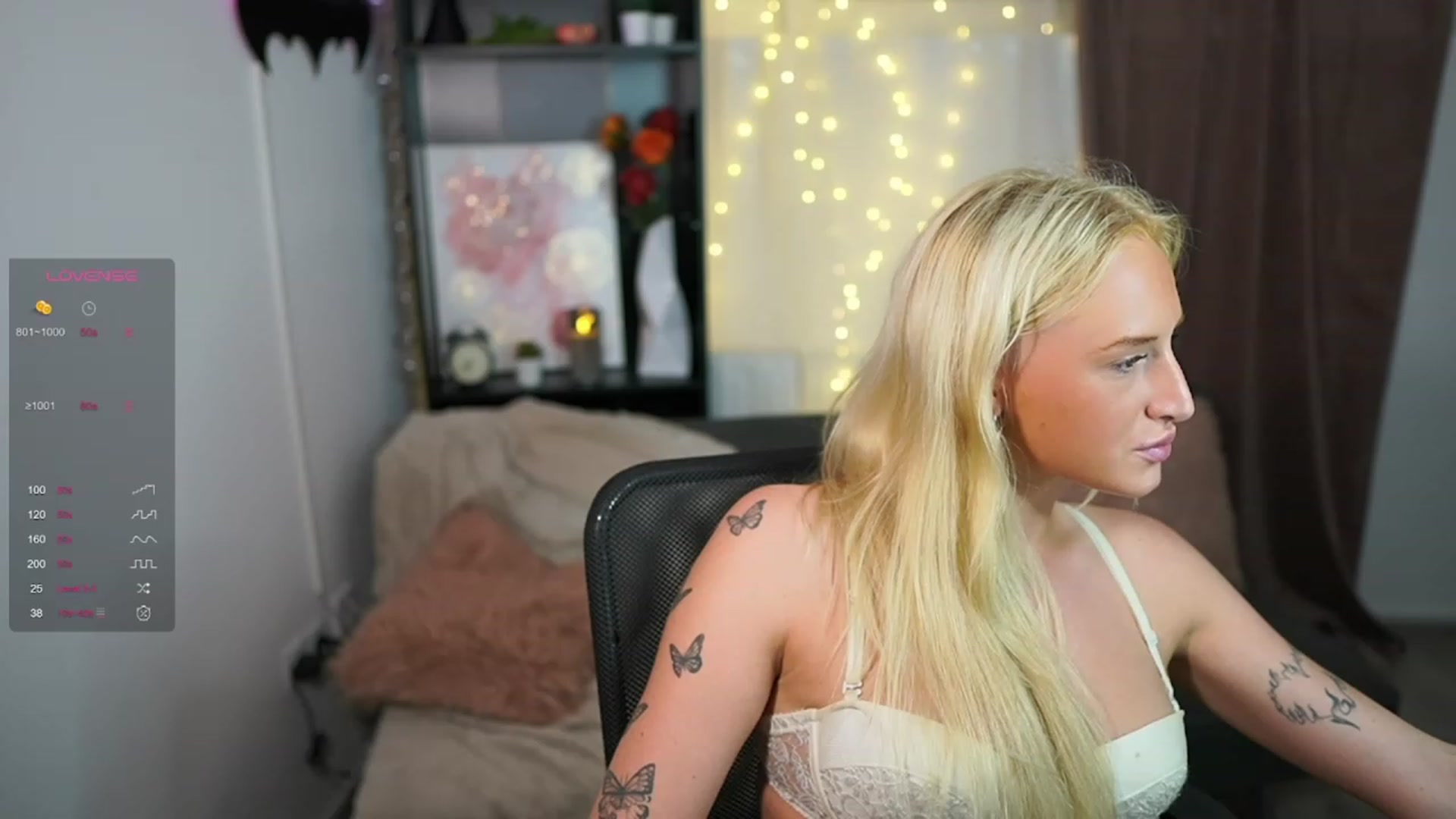 Gallery image thumbnail from NicoletteShea's myfreecams stream on, 09/26/2023, 21:44 image 12 of 20