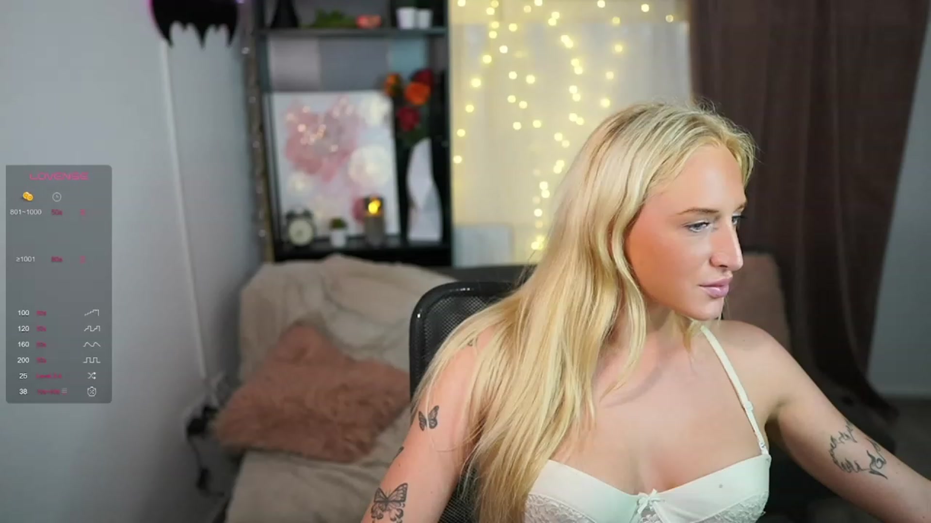 Gallery image thumbnail from NicoletteShea's myfreecams stream on, 09/26/2023, 21:44 image 20 of 20