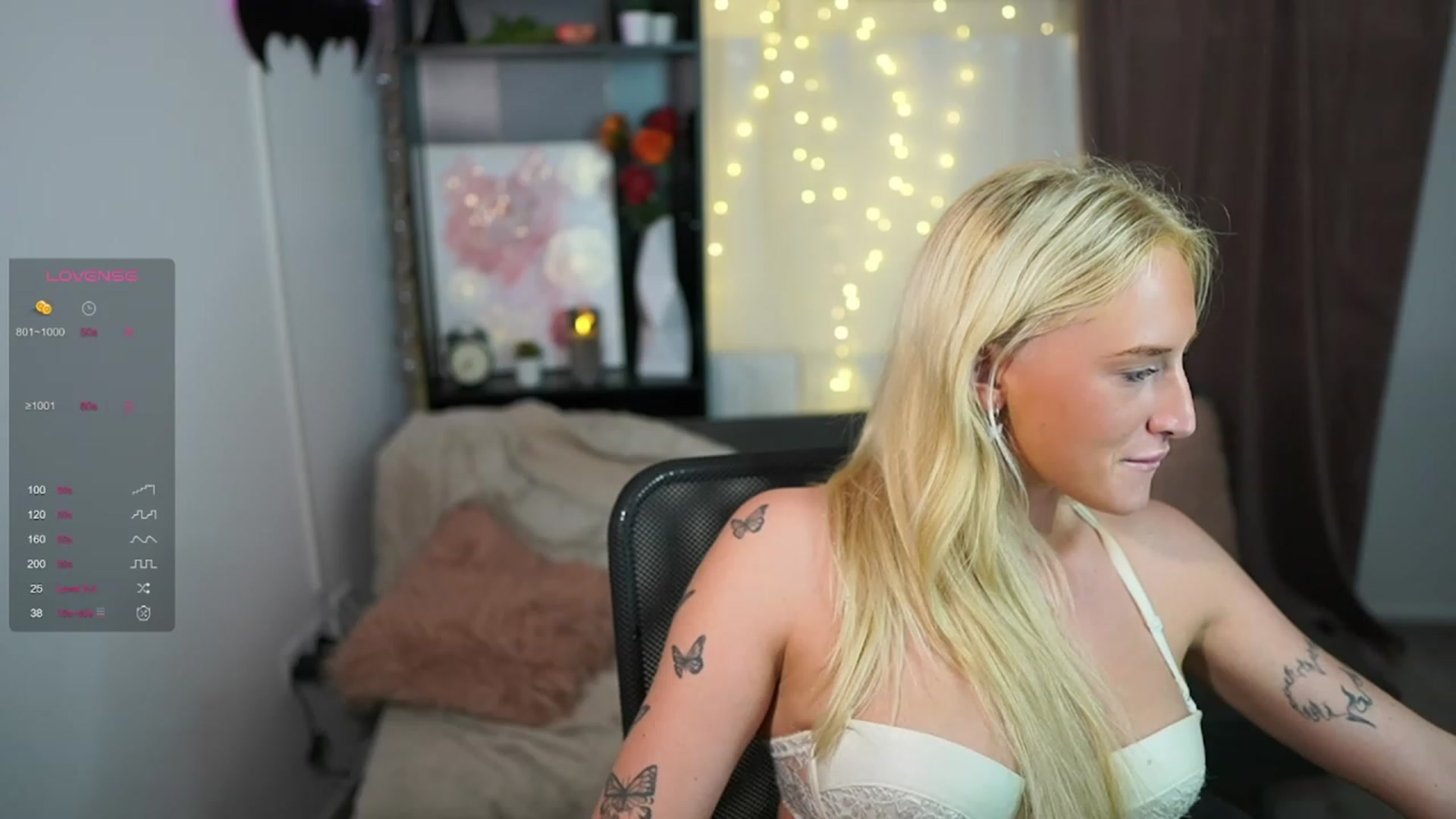 Gallery image thumbnail from NicoletteShea's myfreecams stream on, 09/26/2023, 22:49 image 2 of 20