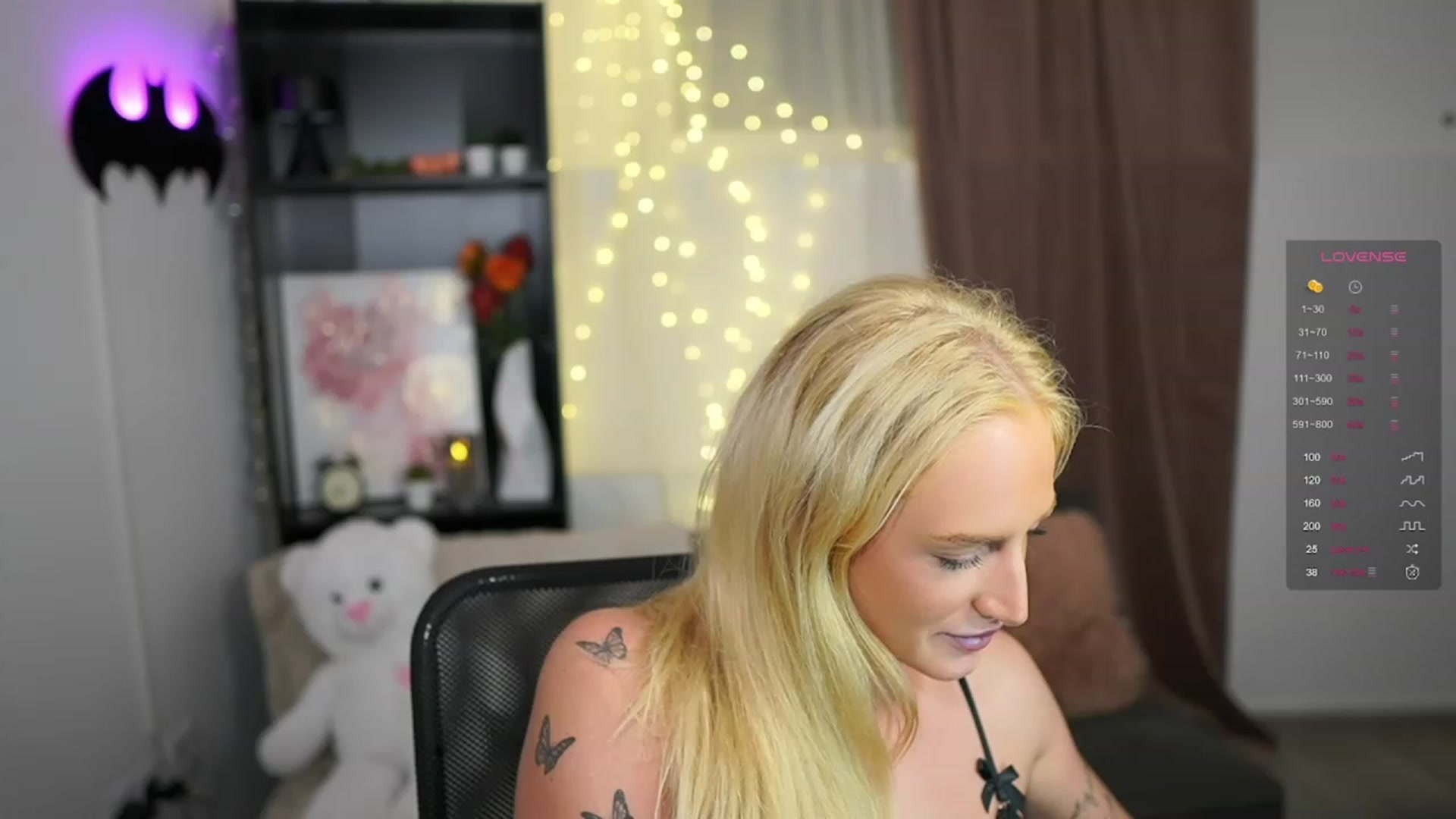 Gallery image thumbnail from NicoletteShea's myfreecams stream on, 09/29/2023, 19:56 image 6 of 20