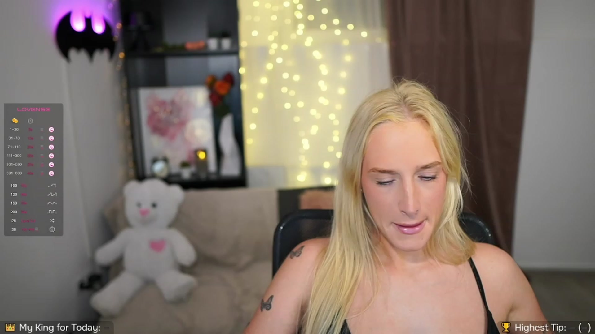 Gallery image thumbnail from NicoletteShea's myfreecams stream on, 10/04/2023, 14:26 image 20 of 20