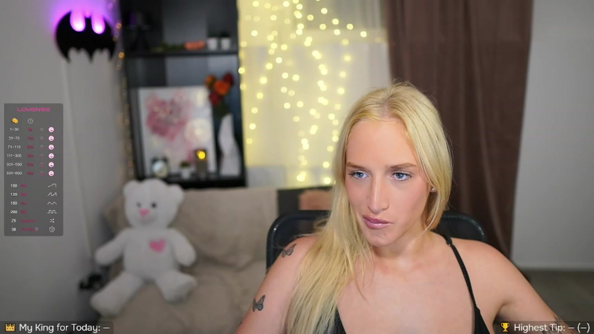 Gallery image thumbnail from NicoletteShea's myfreecams stream on, 10/04/2023, 14:26 image 16 of 20