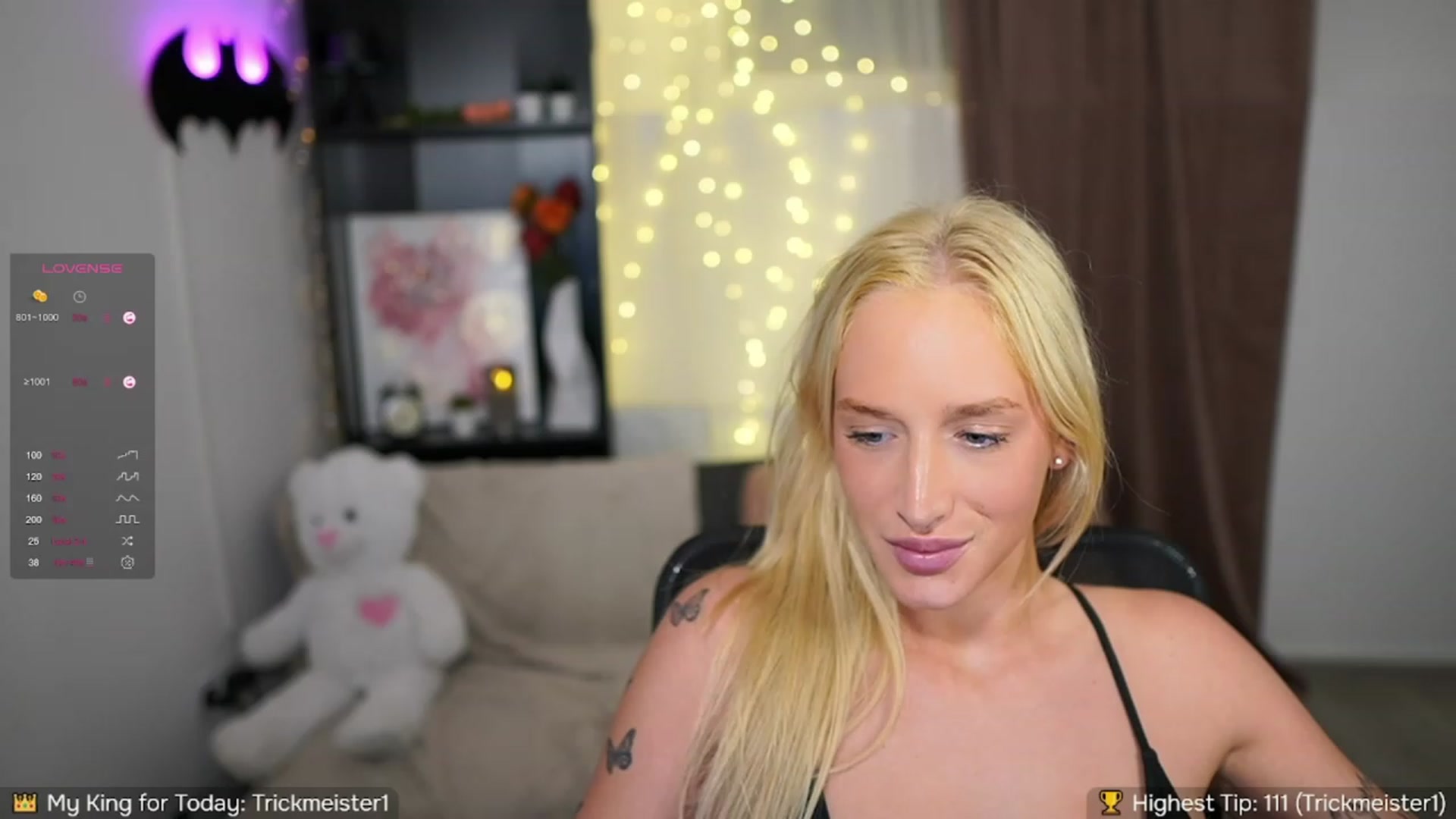 Gallery image thumbnail from NicoletteShea's myfreecams stream on, 10/04/2023, 18:51 image 5 of 20