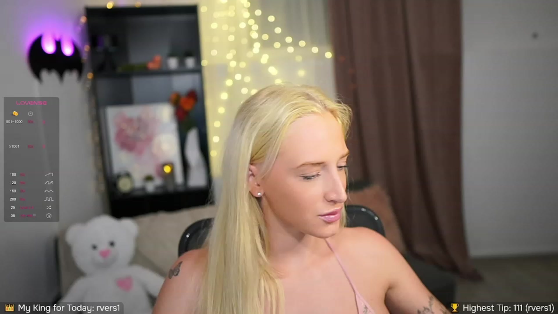 Gallery image thumbnail from NicoletteShea's myfreecams stream on, 10/07/2023, 13:37 image 2 of 20