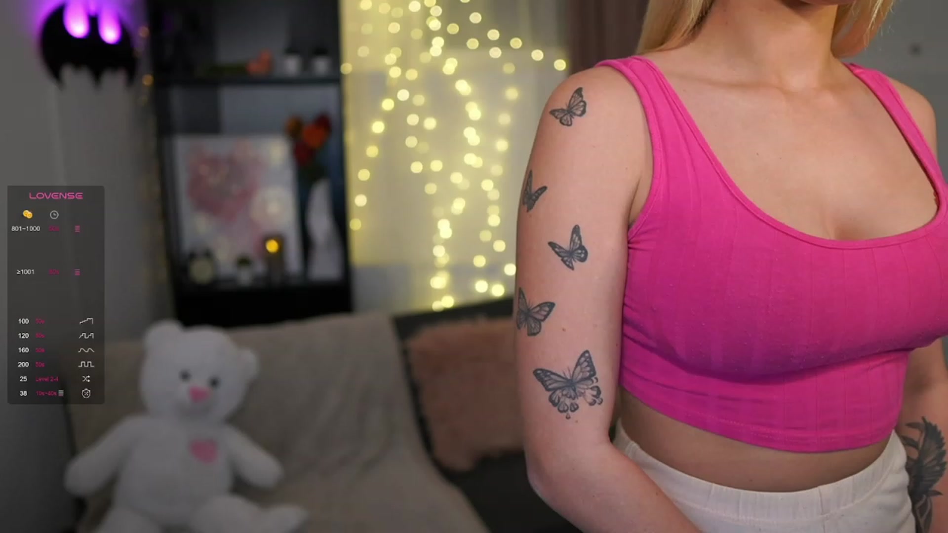 Gallery image thumbnail from NicoletteShea's myfreecams stream on, 10/08/2023, 19:38 image 1 of 20