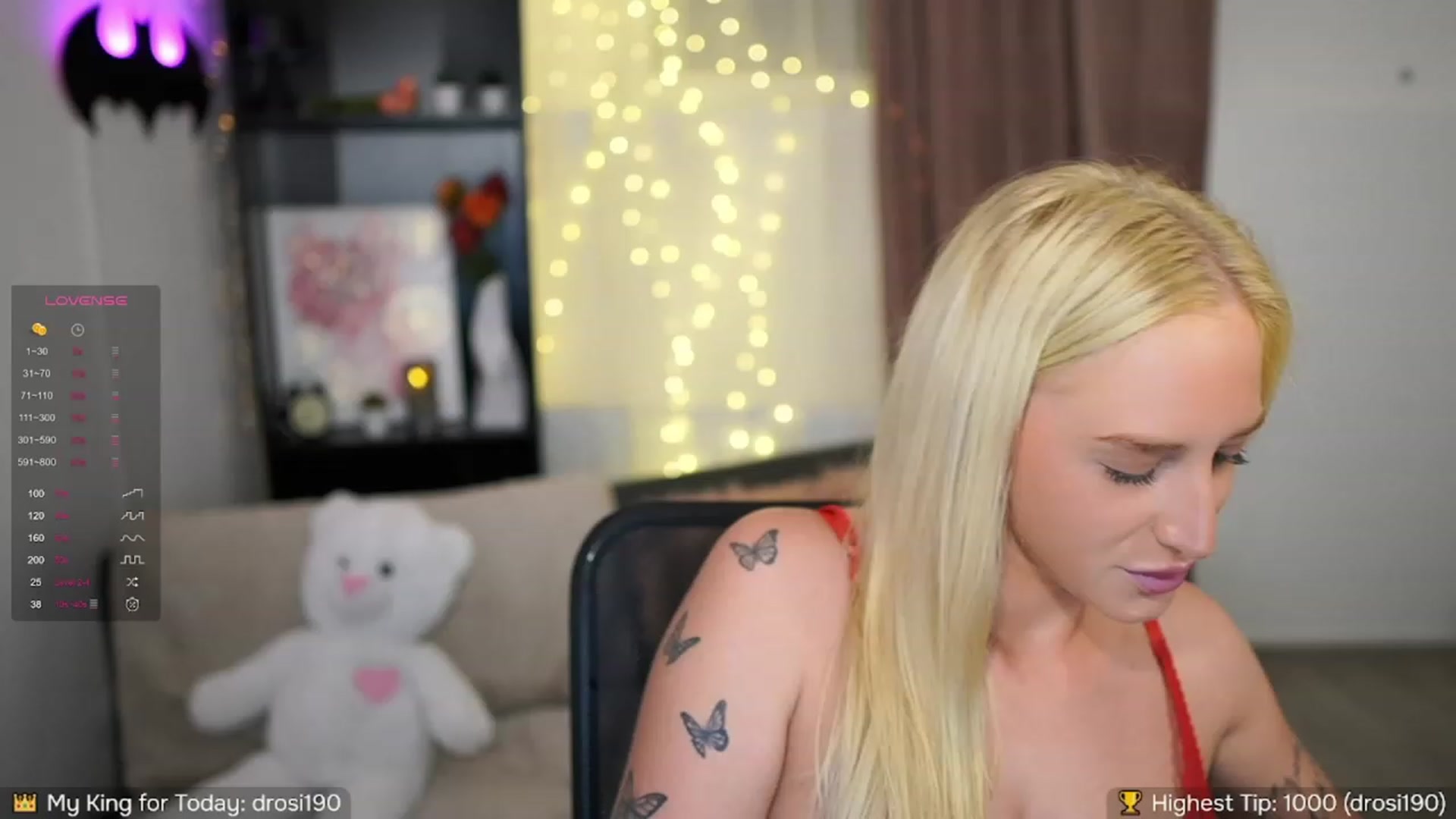 Gallery image thumbnail from NicoletteShea's myfreecams stream on, 10/08/2023, 20:45 image 4 of 20