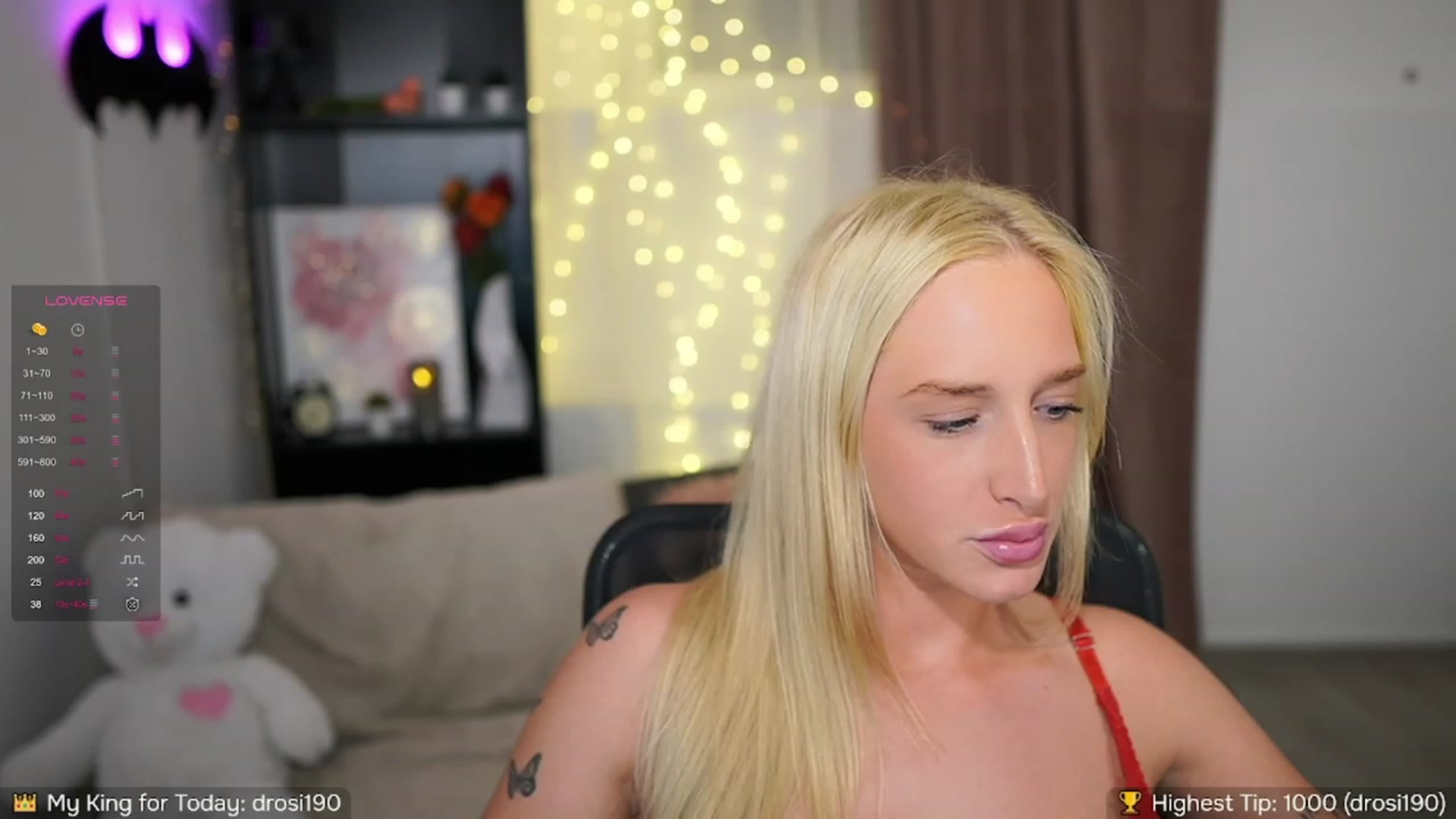 Gallery image thumbnail from NicoletteShea's myfreecams stream on, 10/08/2023, 22:02 image 14 of 20