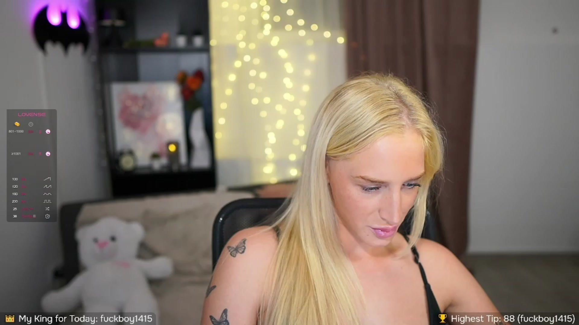 Gallery image thumbnail from NicoletteShea's myfreecams stream on, 10/09/2023, 23:20 image 3 of 20