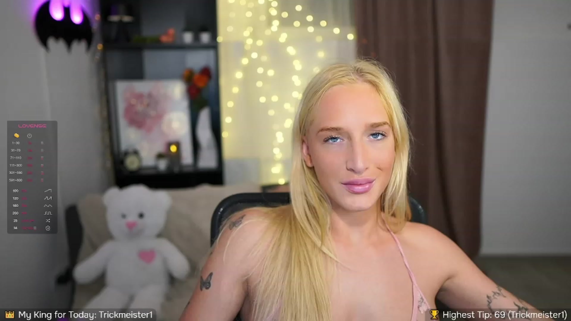 Gallery image thumbnail from NicoletteShea's myfreecams stream on, 10/10/2023, 19:03 image 1 of 20