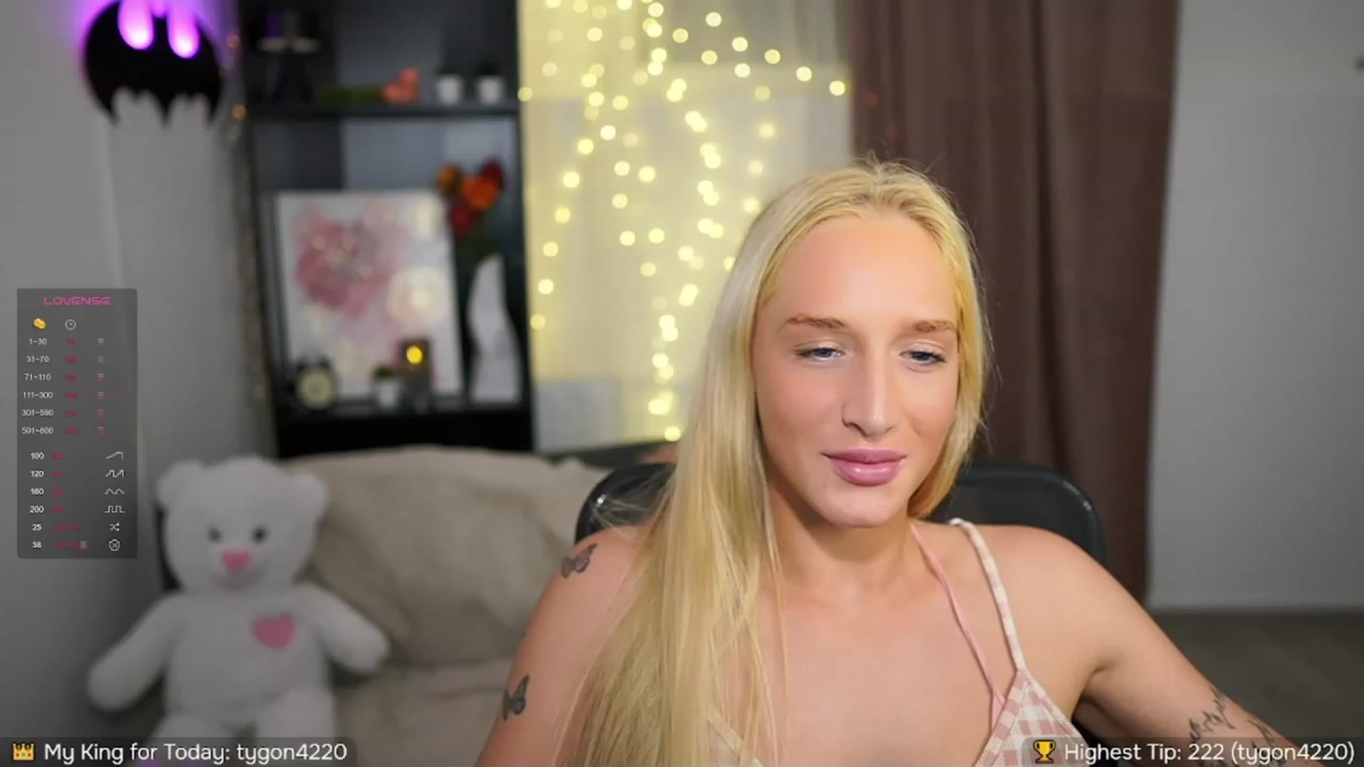 Gallery image thumbnail from NicoletteShea's myfreecams stream on, 10/10/2023, 21:47 image 15 of 20