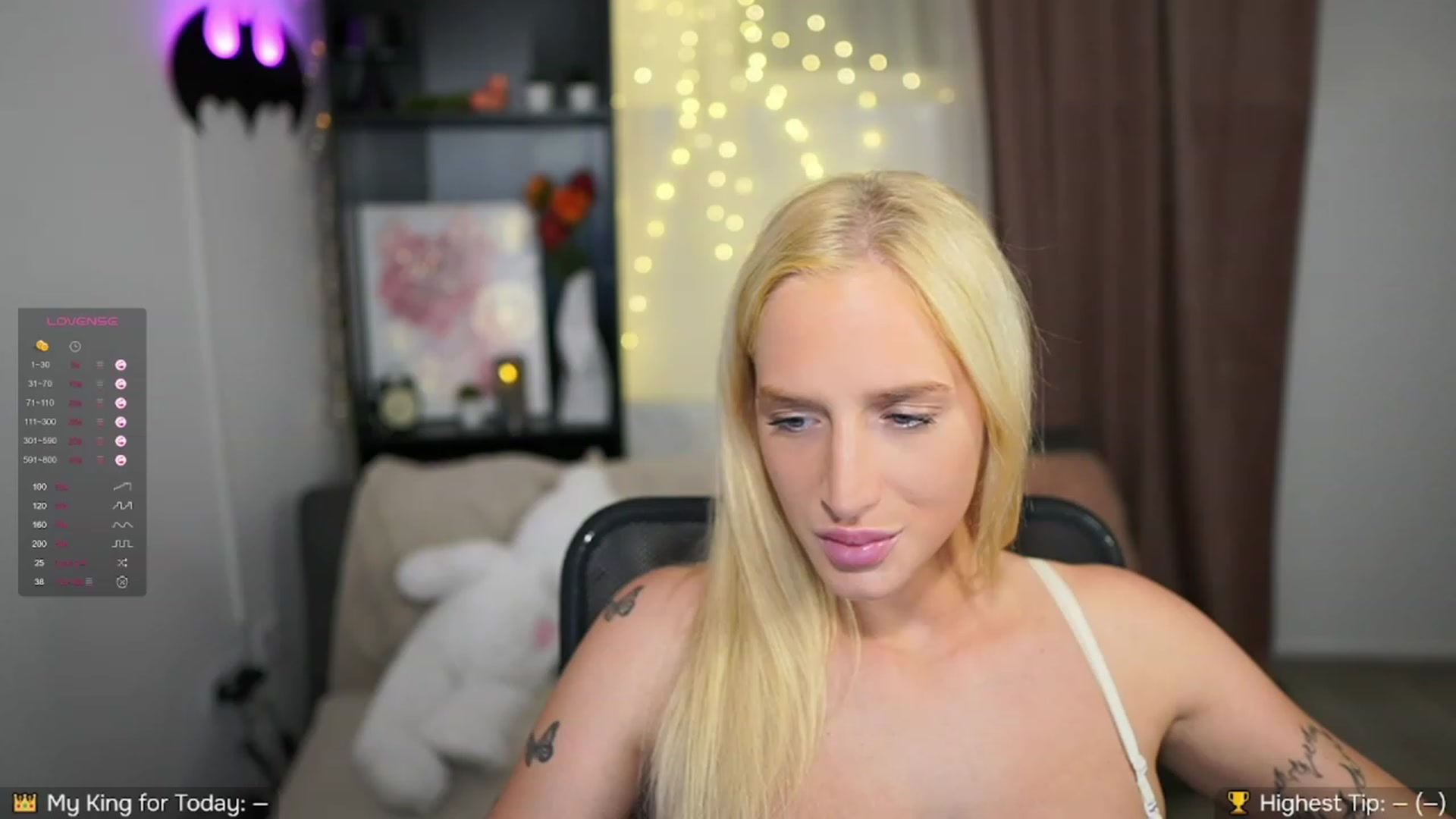 Gallery image thumbnail from NicoletteShea's myfreecams stream on, 10/12/2023, 18:59 image 3 of 20