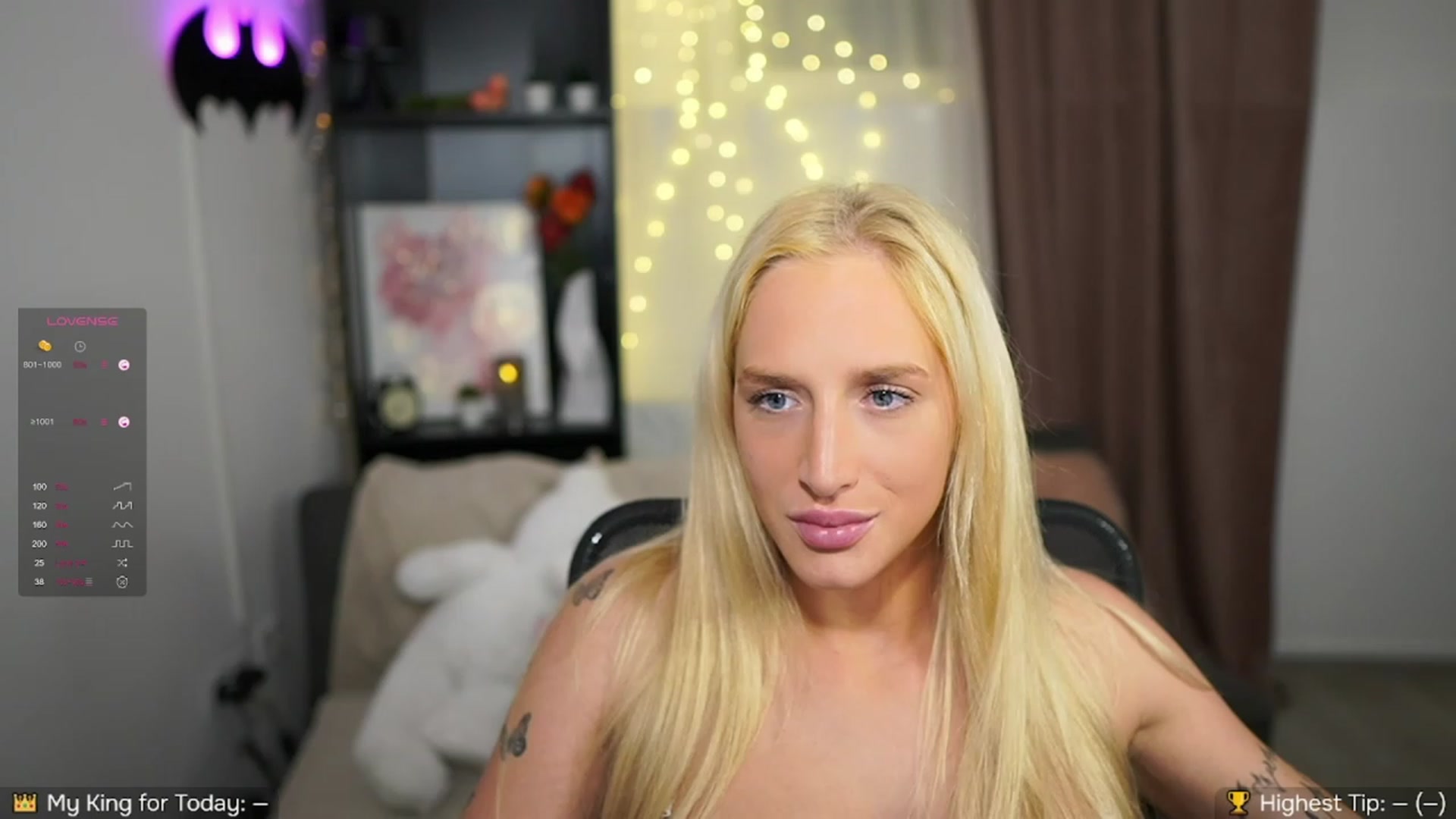 Gallery image thumbnail from NicoletteShea's myfreecams stream on, 10/12/2023, 18:59 image 13 of 20