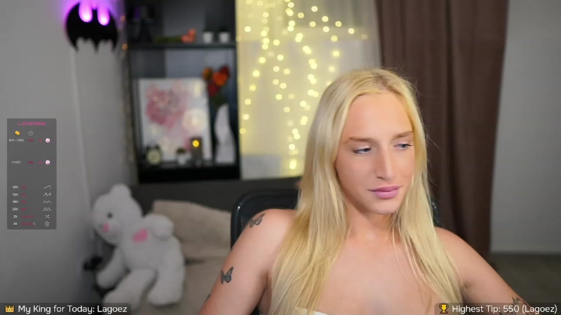 Gallery image thumbnail from NicoletteShea's myfreecams stream on, 10/12/2023, 19:44 image 9 of 20