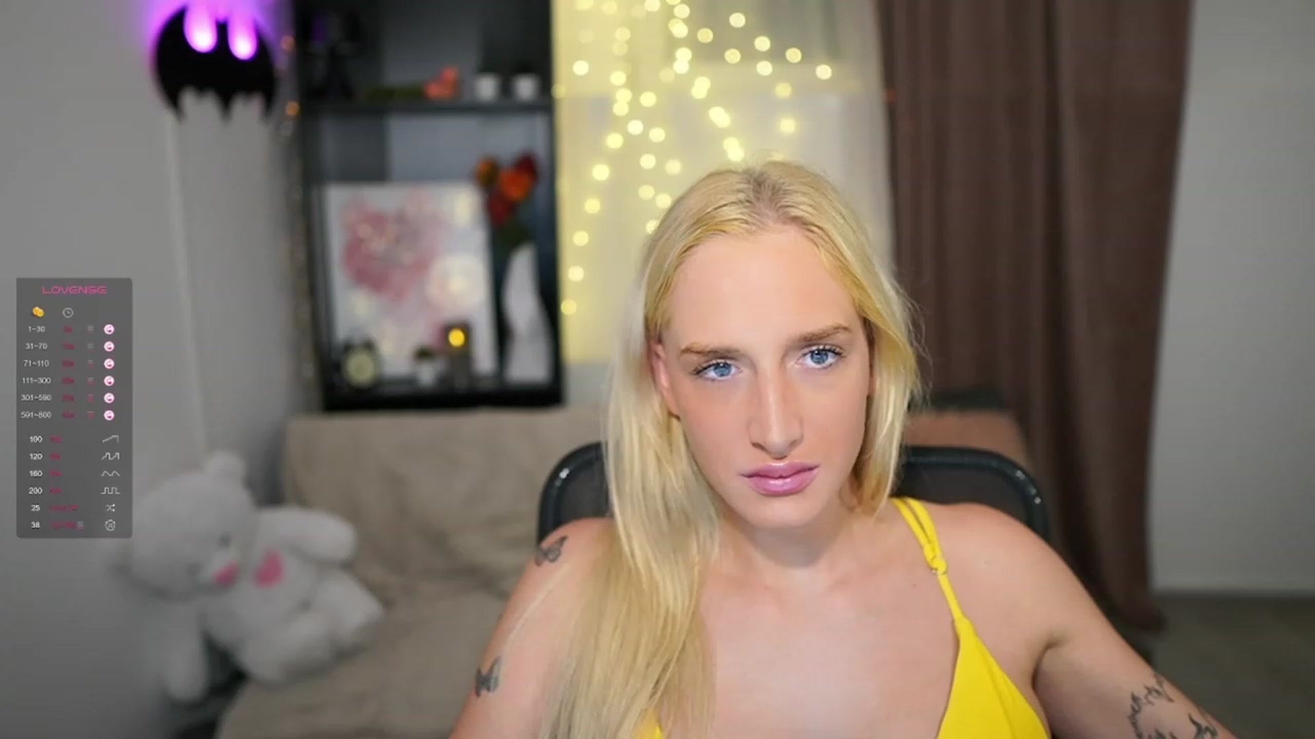 Gallery image thumbnail from NicoletteShea's myfreecams stream on, 10/13/2023, 18:48 image 11 of 20
