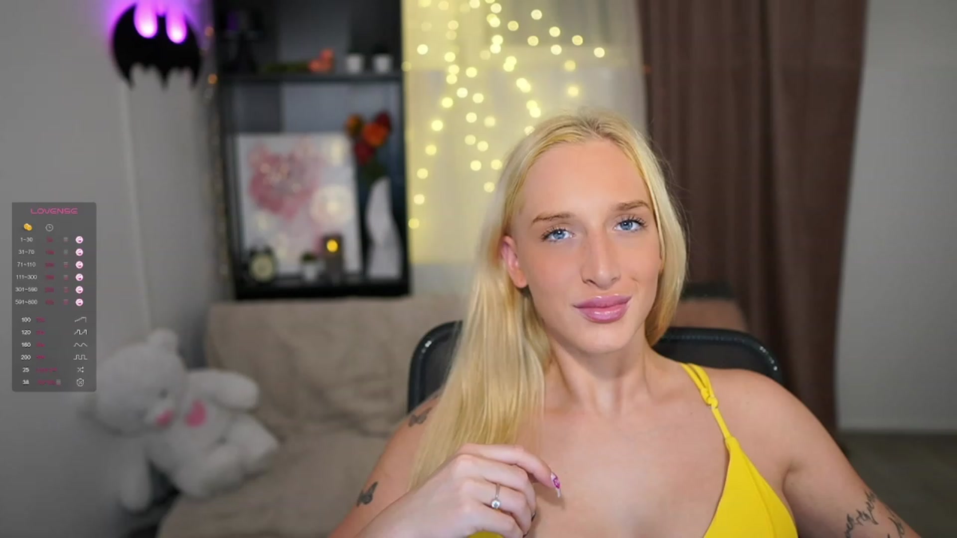 Gallery image thumbnail from NicoletteShea's myfreecams stream on, 10/13/2023, 18:48 image 8 of 20
