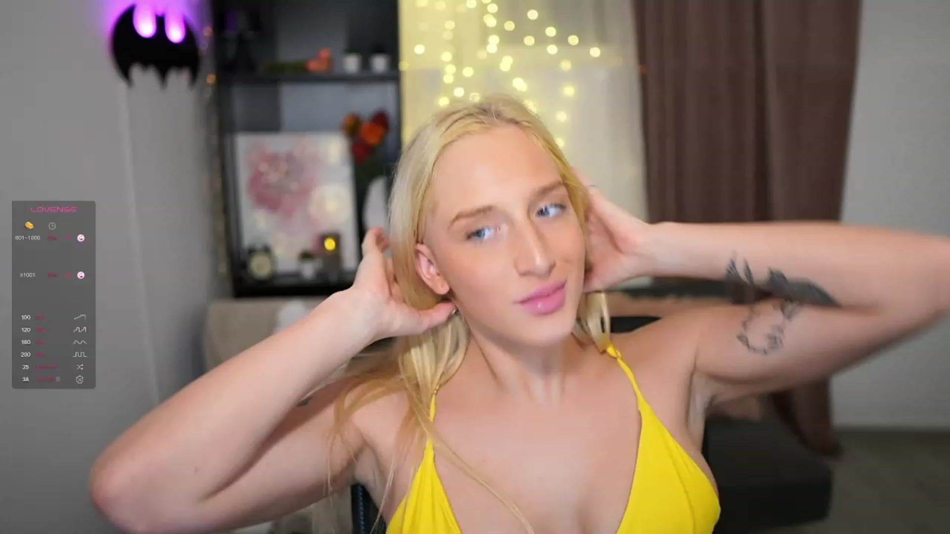 Gallery image thumbnail from NicoletteShea's myfreecams stream on, 10/13/2023, 19:21 image 4 of 20