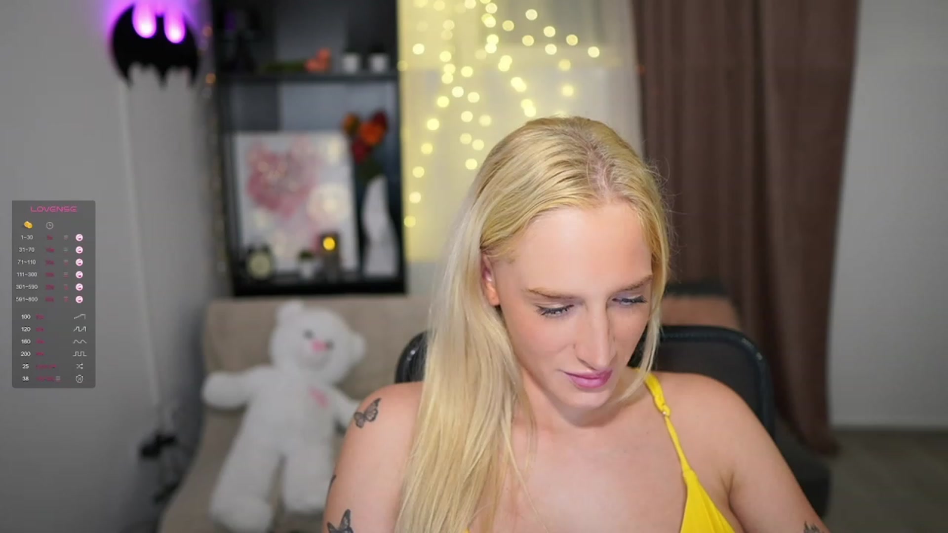 Gallery image thumbnail from NicoletteShea's myfreecams stream on, 10/13/2023, 19:21 image 8 of 20