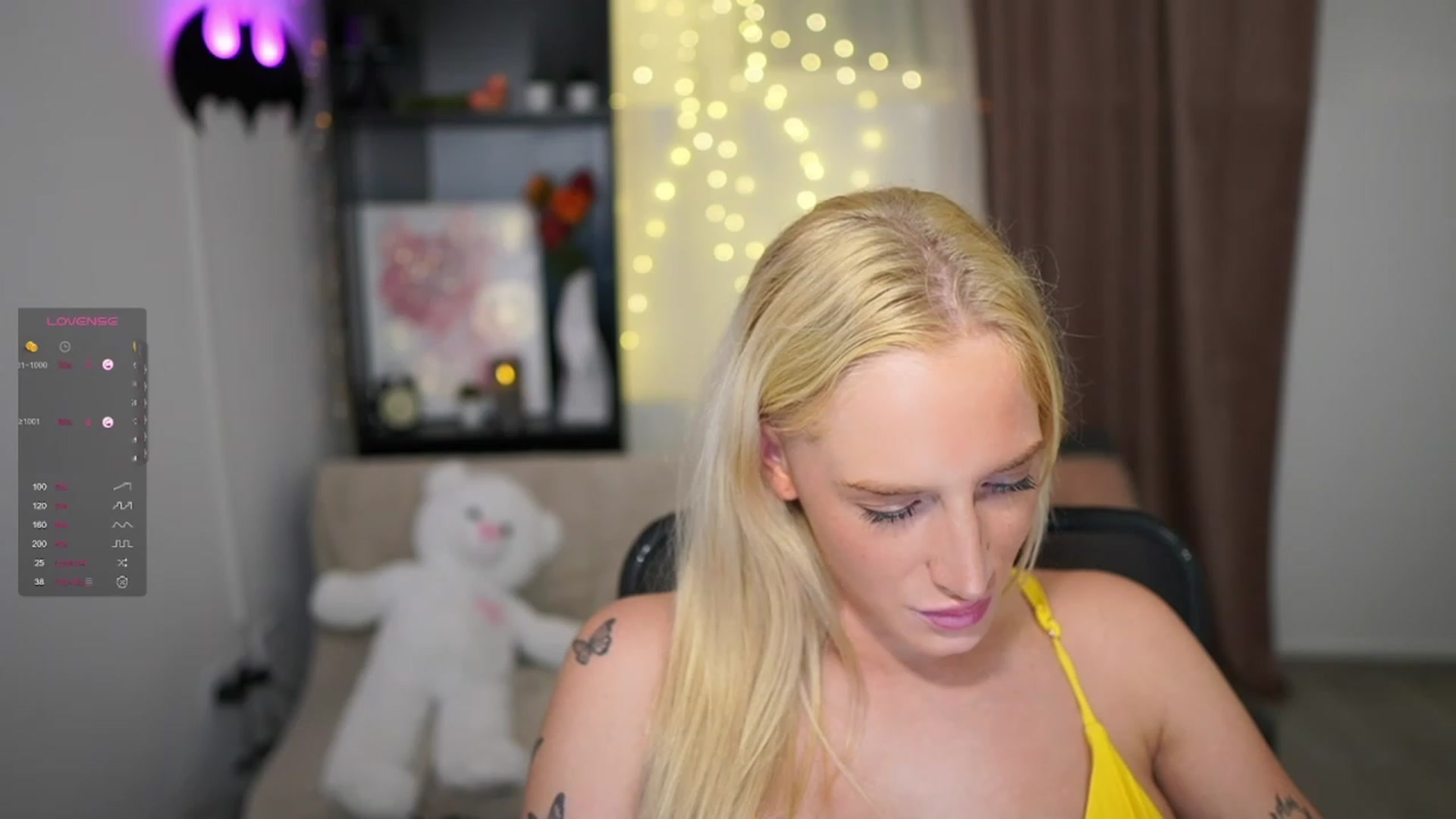 Gallery image thumbnail from NicoletteShea's myfreecams stream on, 10/13/2023, 19:21 image 7 of 20