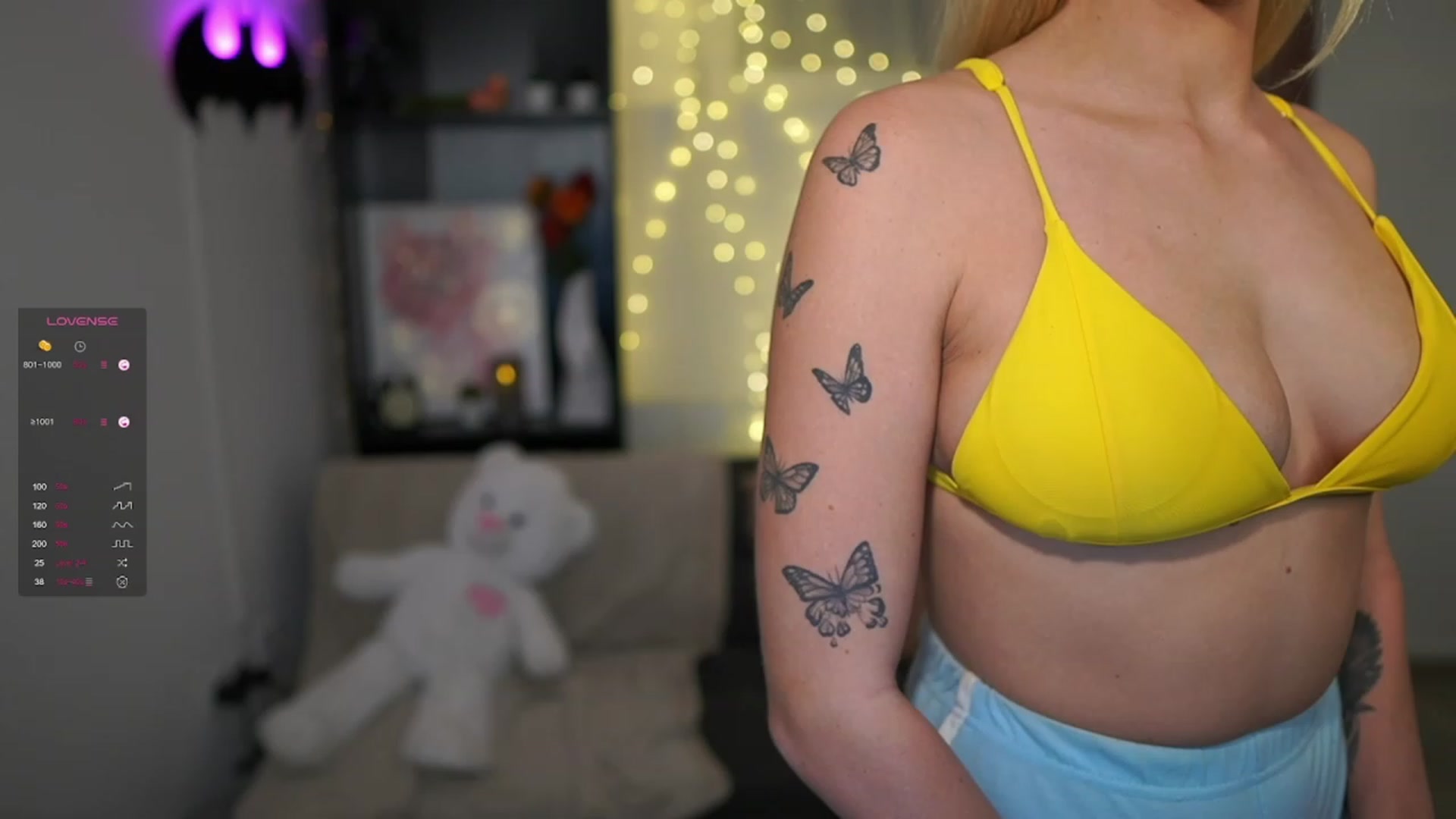 Gallery image thumbnail from NicoletteShea's myfreecams stream on, 10/13/2023, 21:05 image 13 of 20