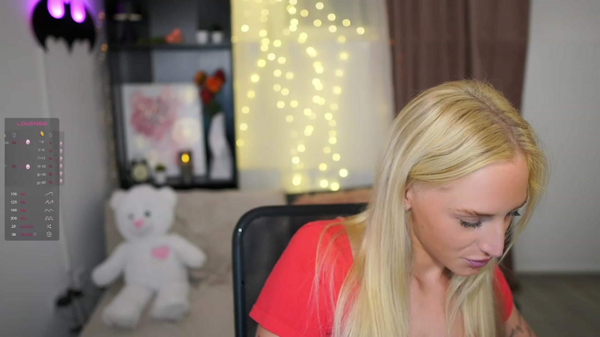 Gallery image thumbnail from NicoletteShea's myfreecams stream on, 10/16/2023, 14:19 image 2 of 20