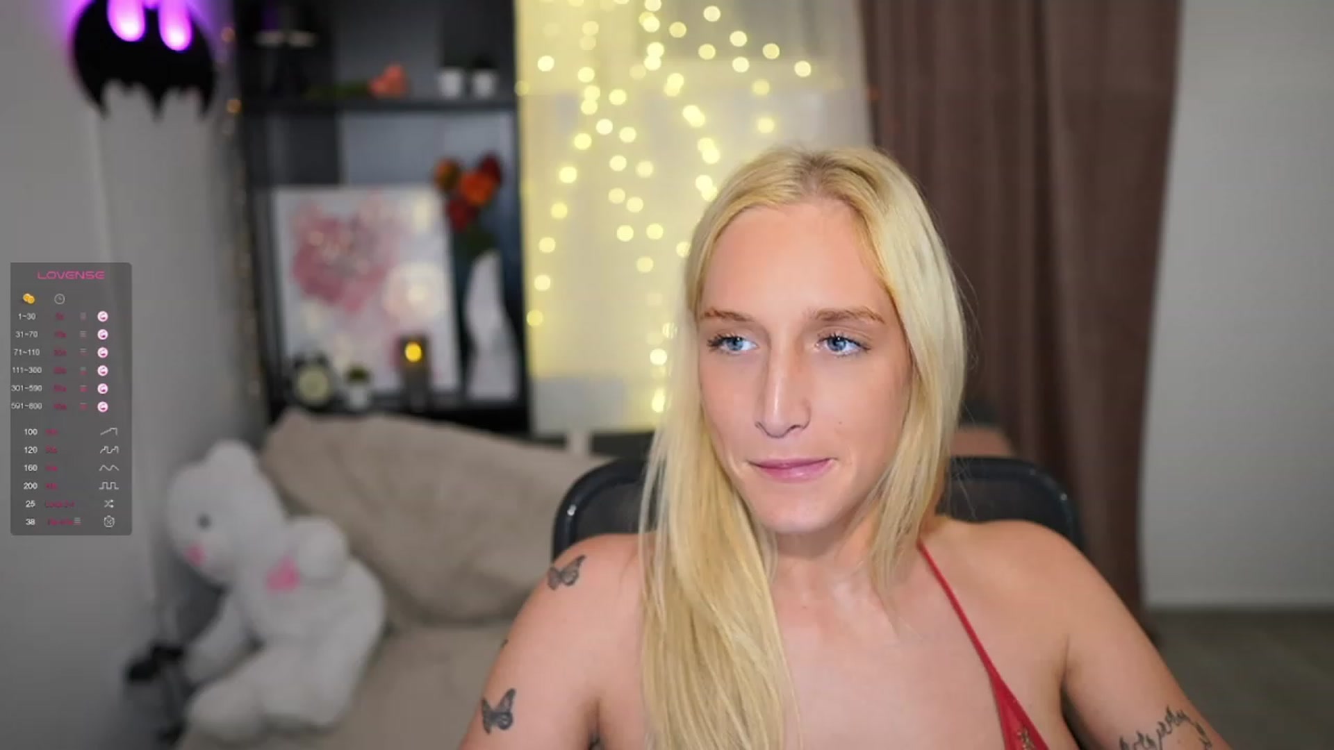 Gallery image thumbnail from NicoletteShea's myfreecams stream on, 10/16/2023, 14:49 image 3 of 20