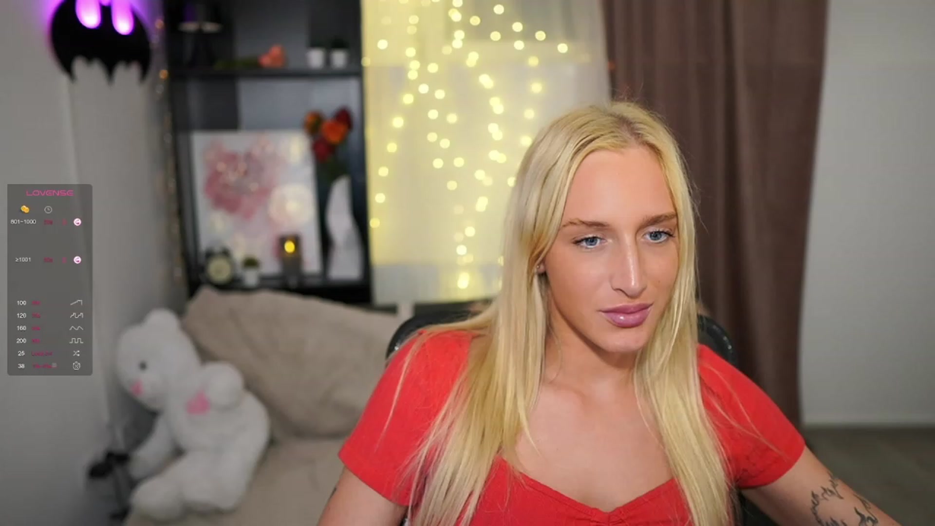 Gallery image thumbnail from NicoletteShea's myfreecams stream on, 10/16/2023, 14:49 image 16 of 20