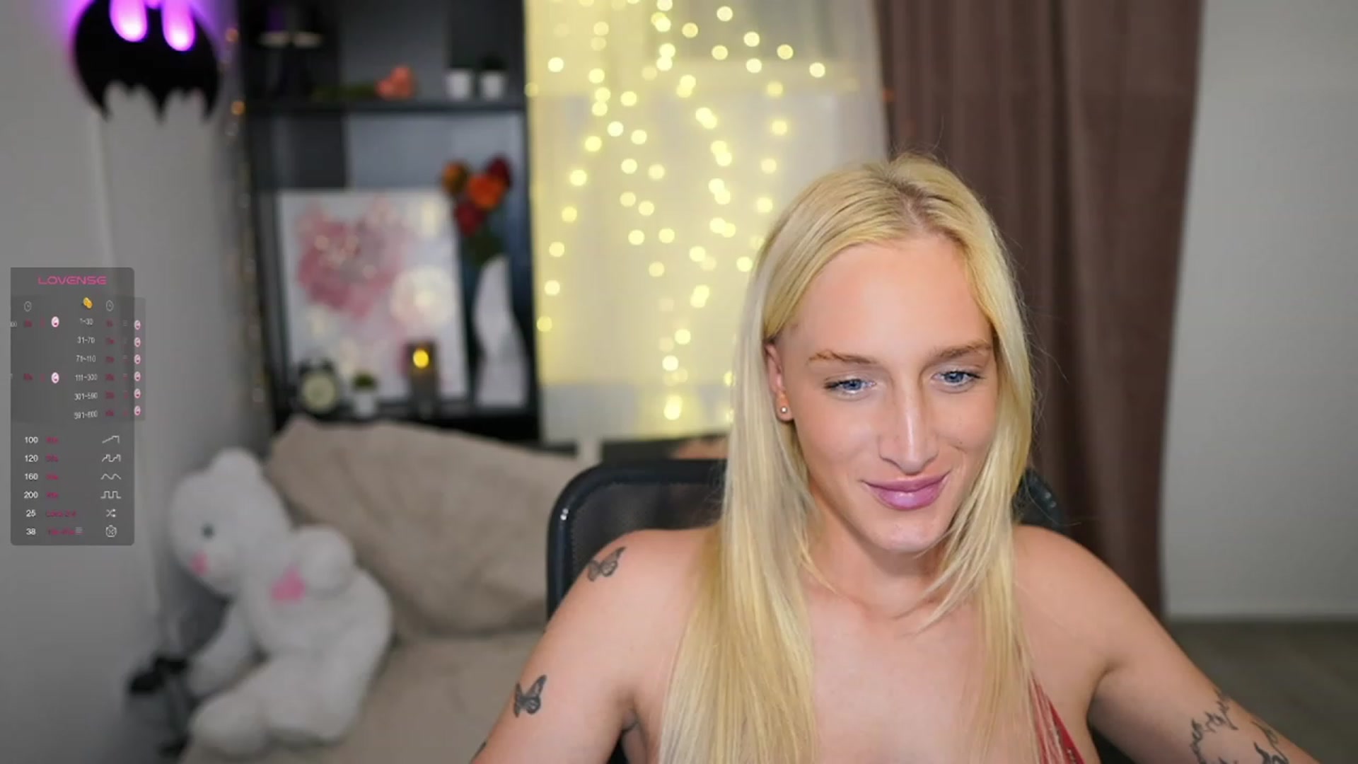 Gallery image thumbnail from NicoletteShea's myfreecams stream on, 10/16/2023, 14:49 image 9 of 20