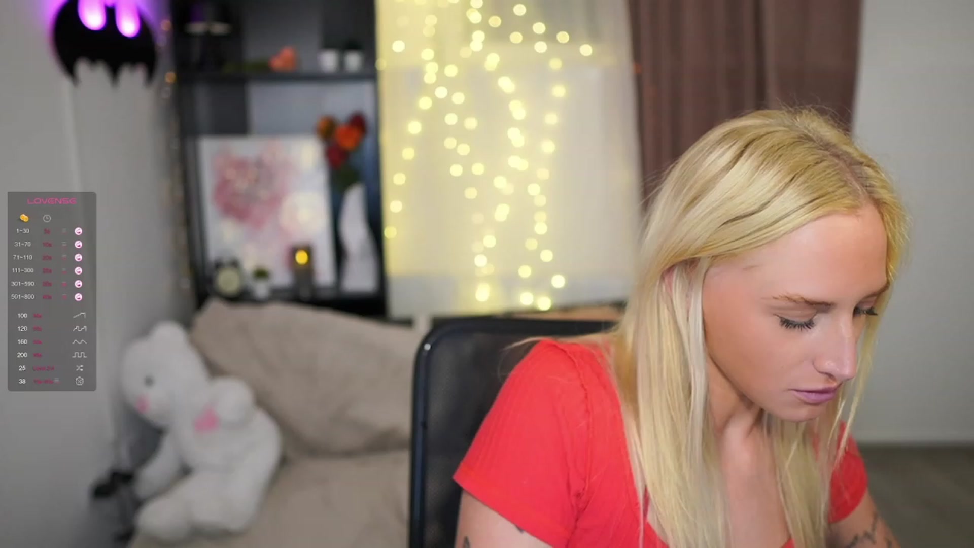 Gallery image thumbnail from NicoletteShea's myfreecams stream on, 10/16/2023, 14:49 image 14 of 20