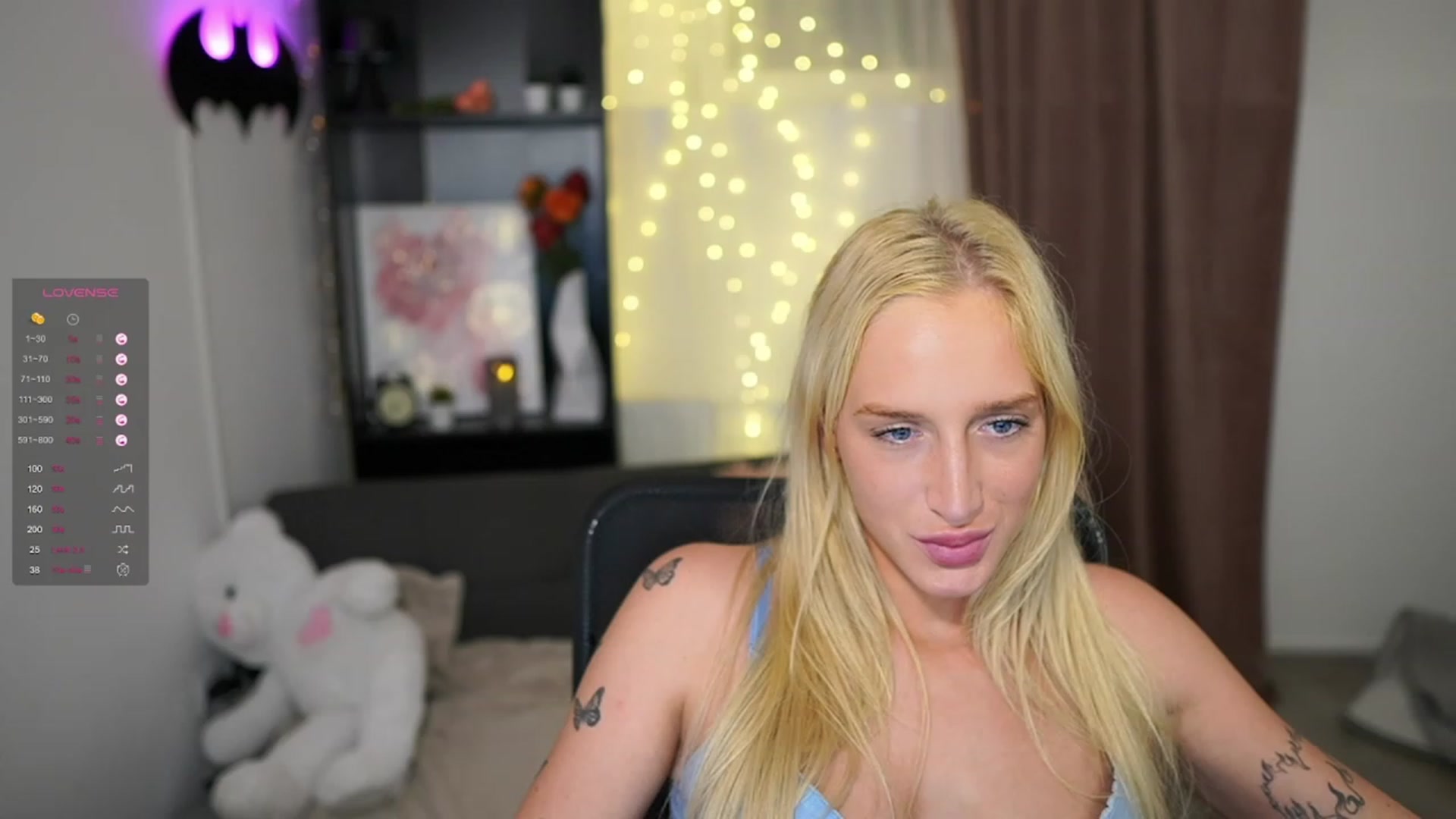 Gallery image thumbnail from NicoletteShea's myfreecams stream on, 10/18/2023, 23:16 image 14 of 20