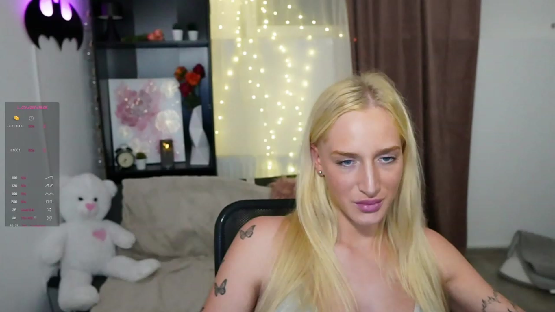 Gallery image thumbnail from NicoletteShea's myfreecams stream on, 10/23/2023, 19:50 image 3 of 20