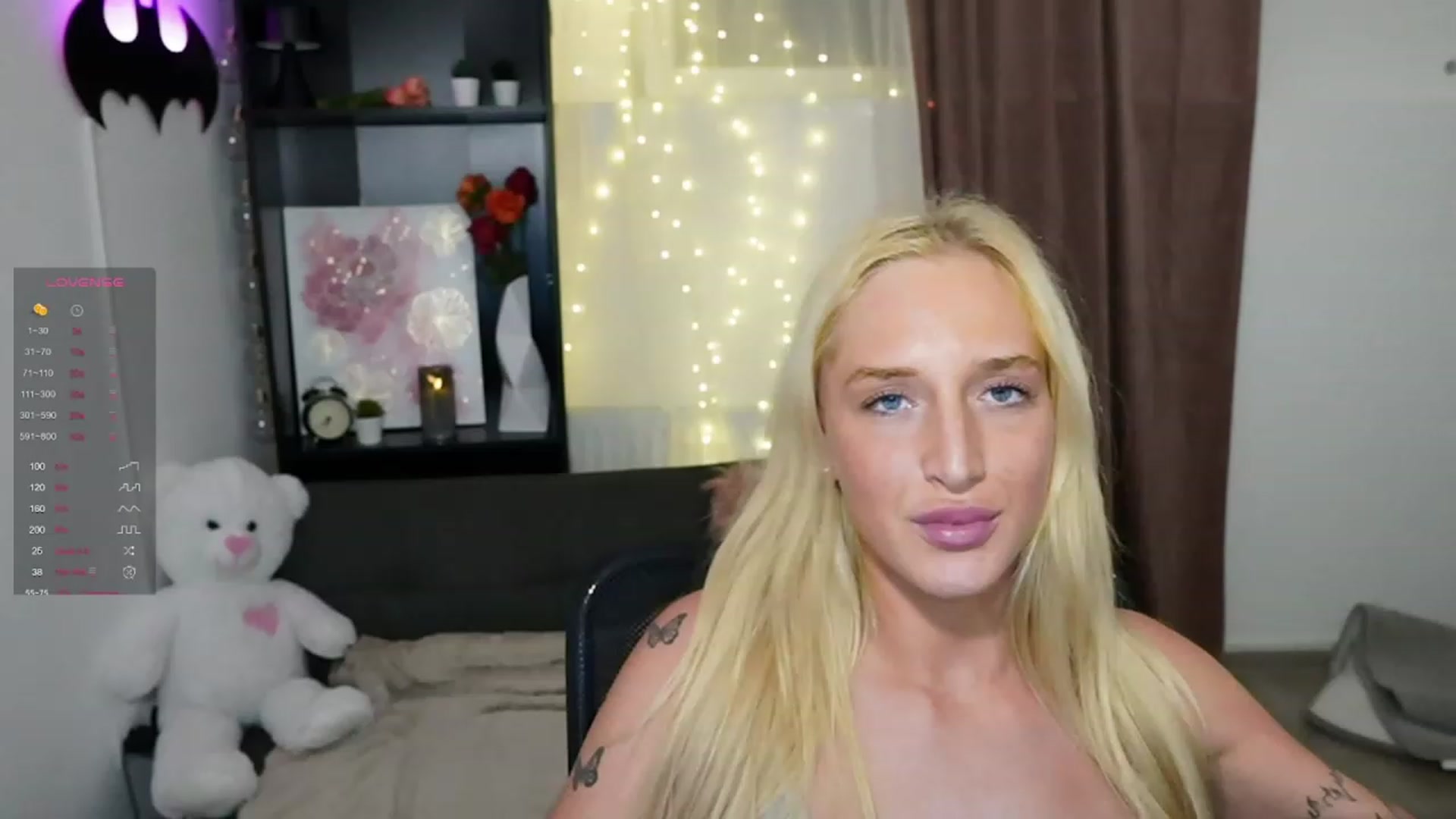 Gallery image thumbnail from NicoletteShea's myfreecams stream on, 10/23/2023, 23:05 image 12 of 20