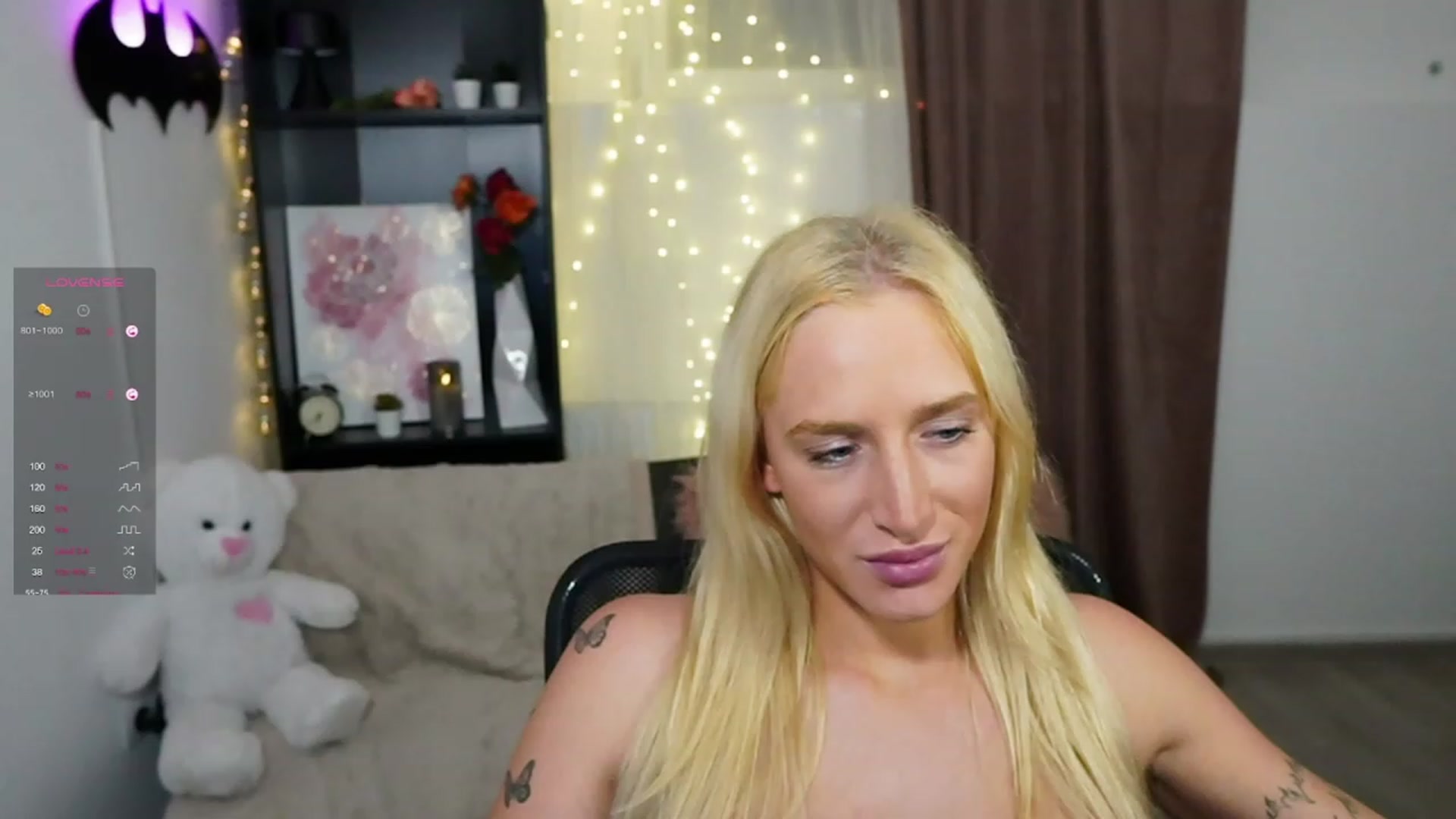 Gallery image thumbnail from NicoletteShea's myfreecams stream on, 10/26/2023, 16:16 image 20 of 20