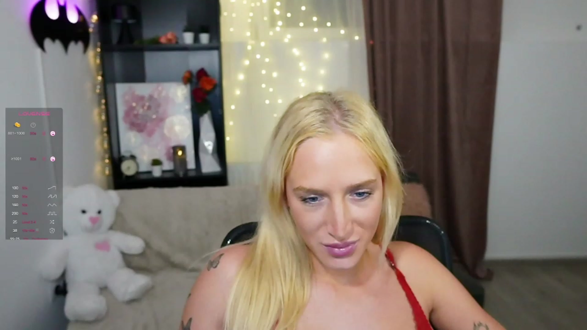 Gallery image thumbnail from NicoletteShea's myfreecams stream on, 10/26/2023, 17:12 image 1 of 20