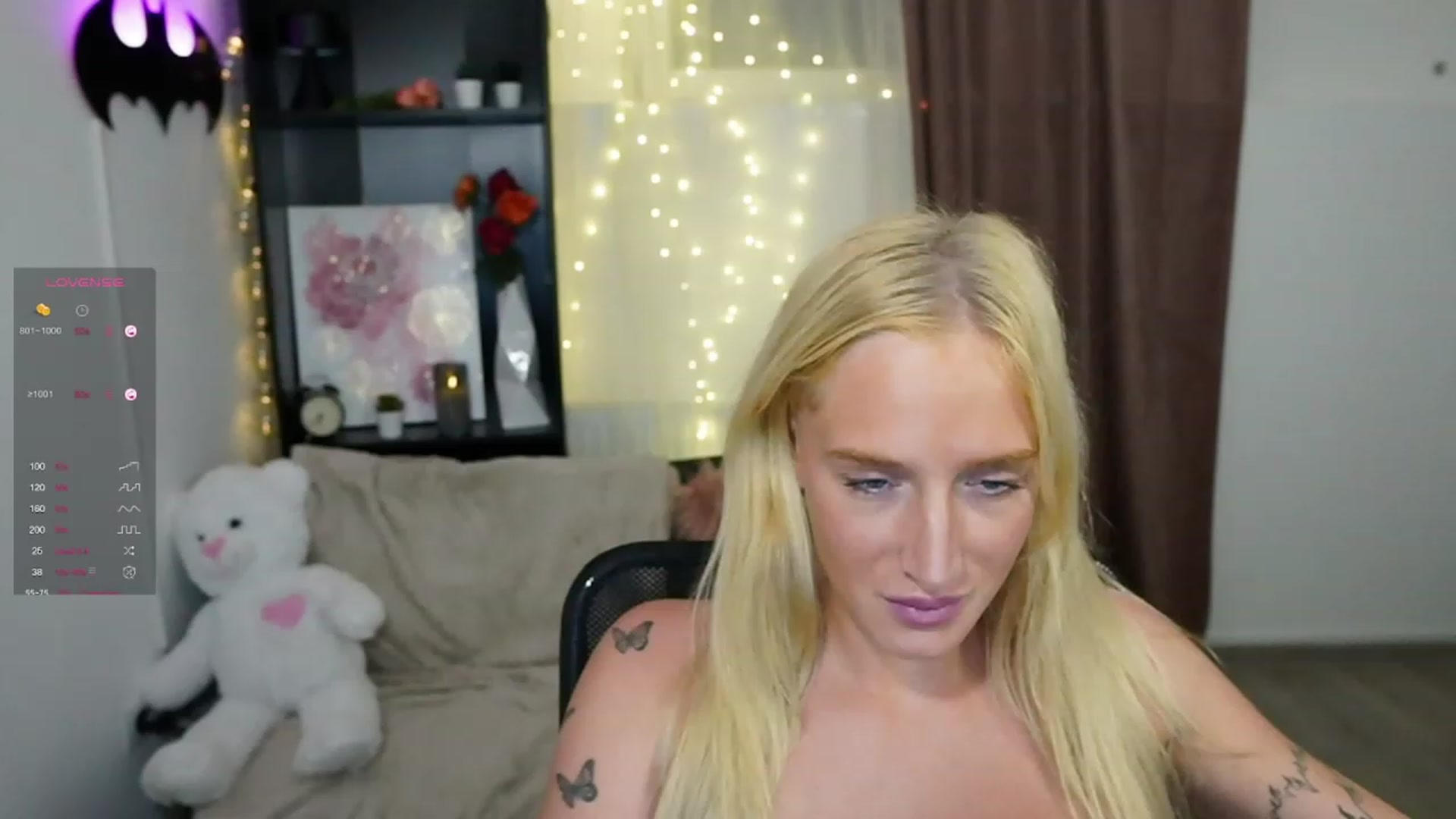Gallery image thumbnail from NicoletteShea's myfreecams stream on, 10/29/2023, 15:22 image 2 of 20