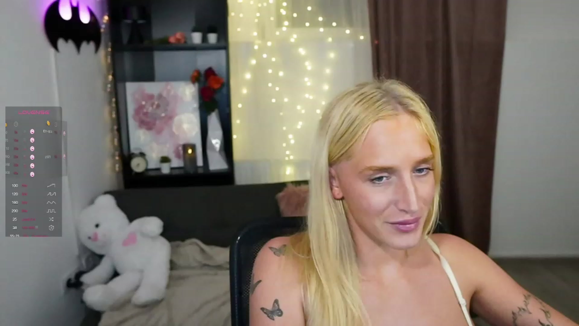 Gallery image thumbnail from NicoletteShea's myfreecams stream on, 10/29/2023, 22:52 image 12 of 20