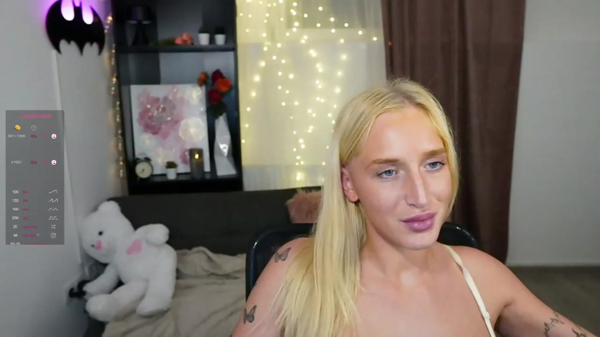 Gallery image thumbnail from NicoletteShea's myfreecams stream on, 10/29/2023, 22:52 image 10 of 20