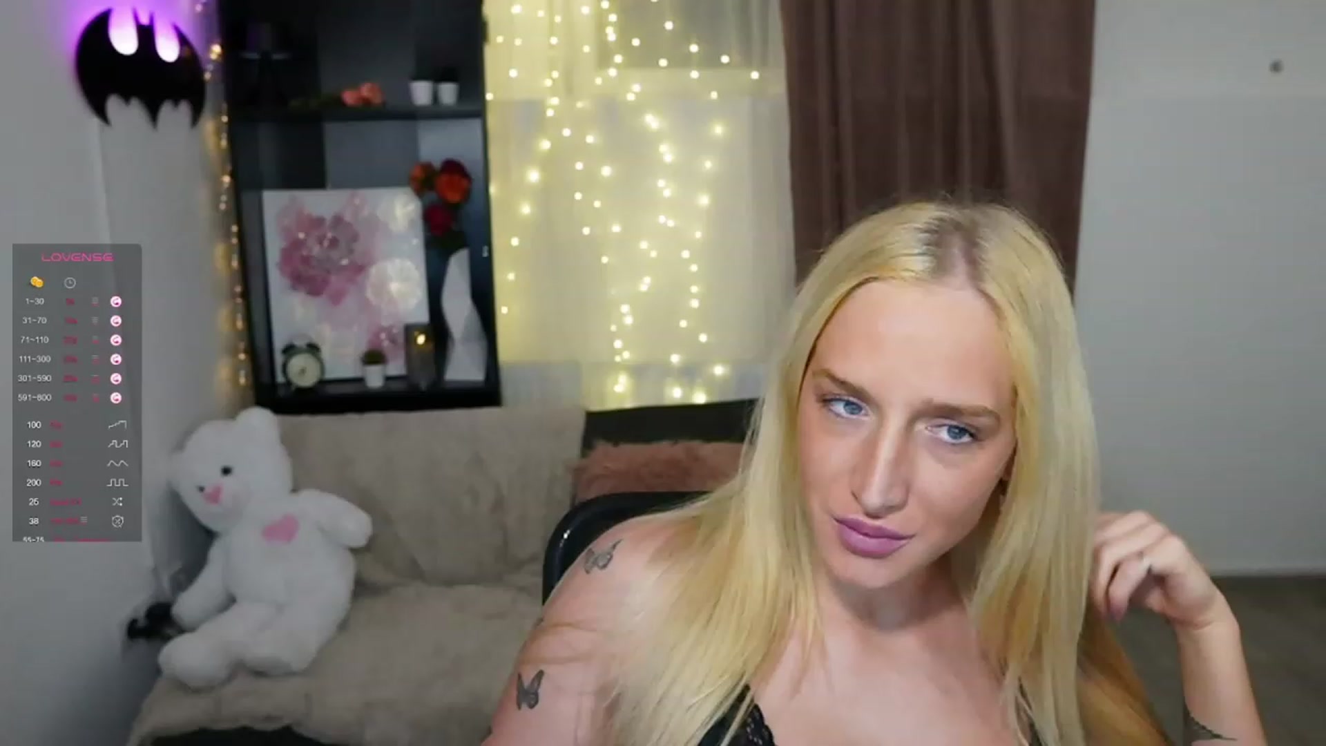 Gallery image thumbnail from NicoletteShea's myfreecams stream on, 11/02/2023, 15:04 image 5 of 20