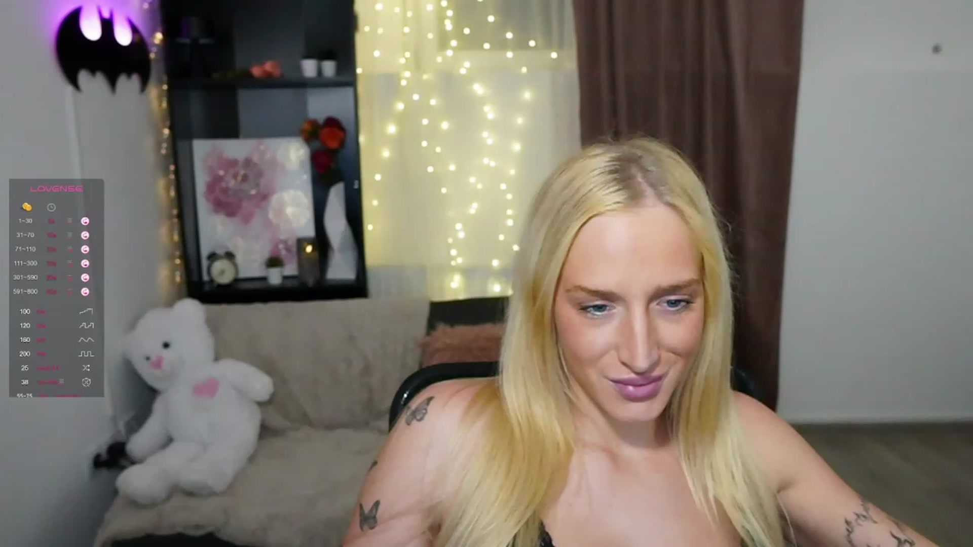 Gallery image thumbnail from NicoletteShea's myfreecams stream on, 11/02/2023, 15:04 image 6 of 20