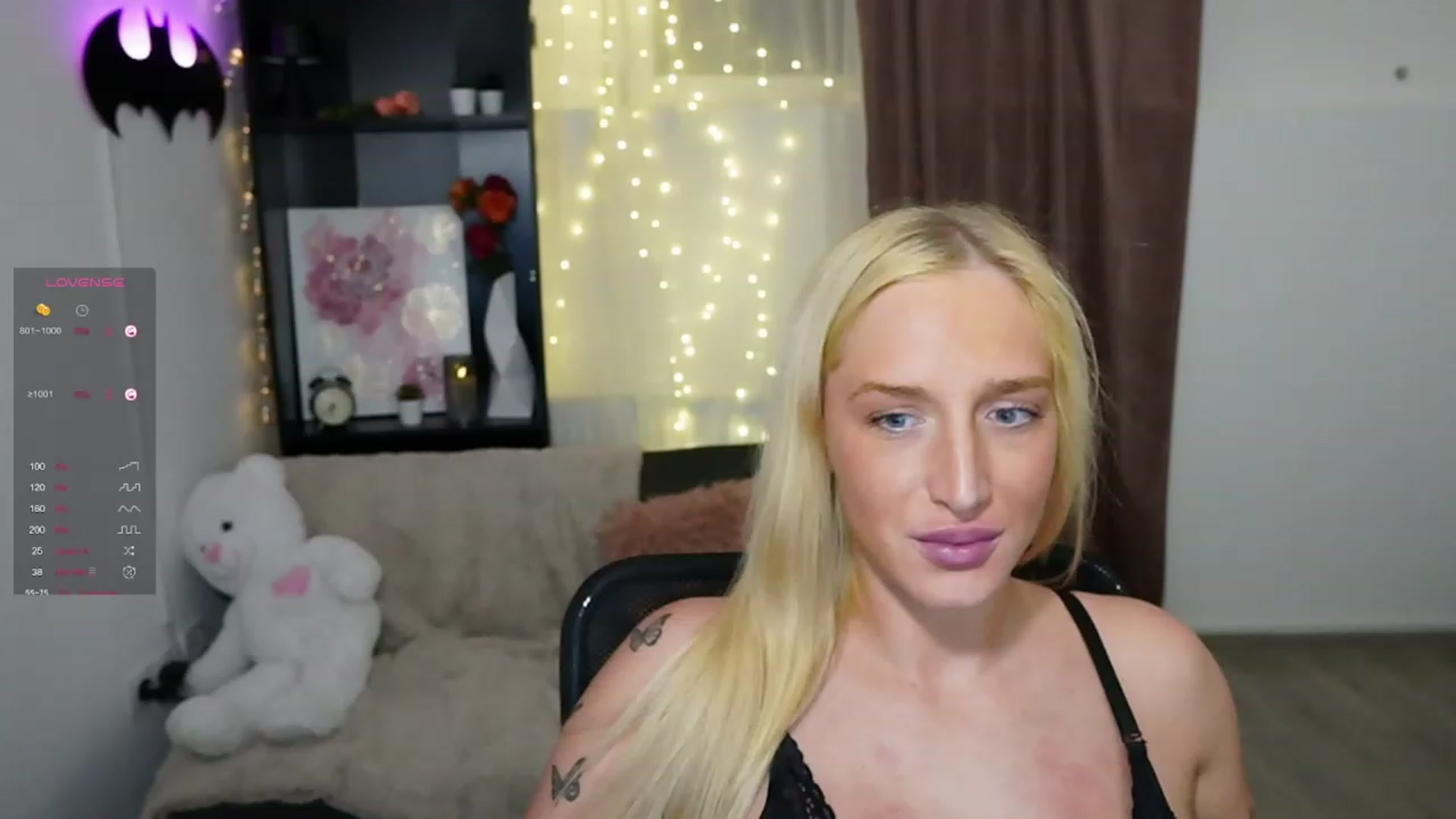 Gallery image thumbnail from NicoletteShea's myfreecams stream on, 11/02/2023, 15:36 image 7 of 20