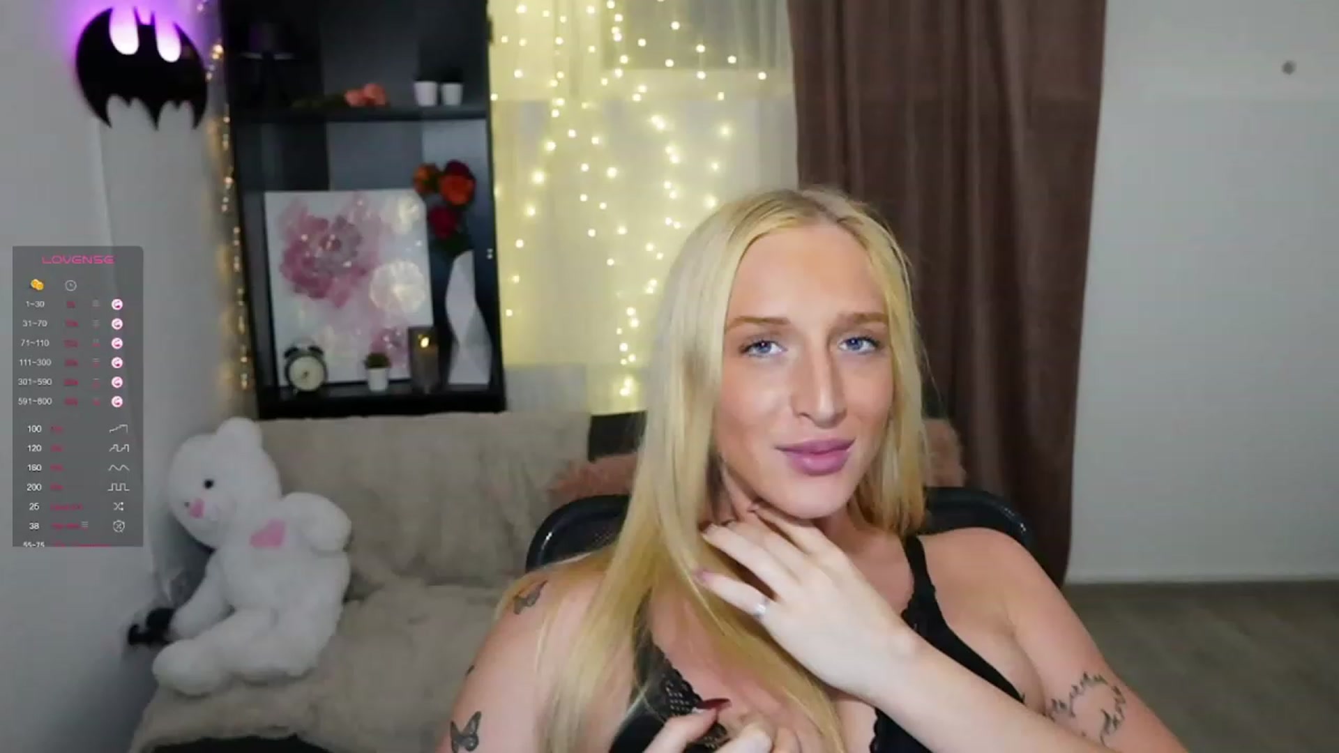 Gallery image thumbnail from NicoletteShea's myfreecams stream on, 11/02/2023, 15:36 image 6 of 20