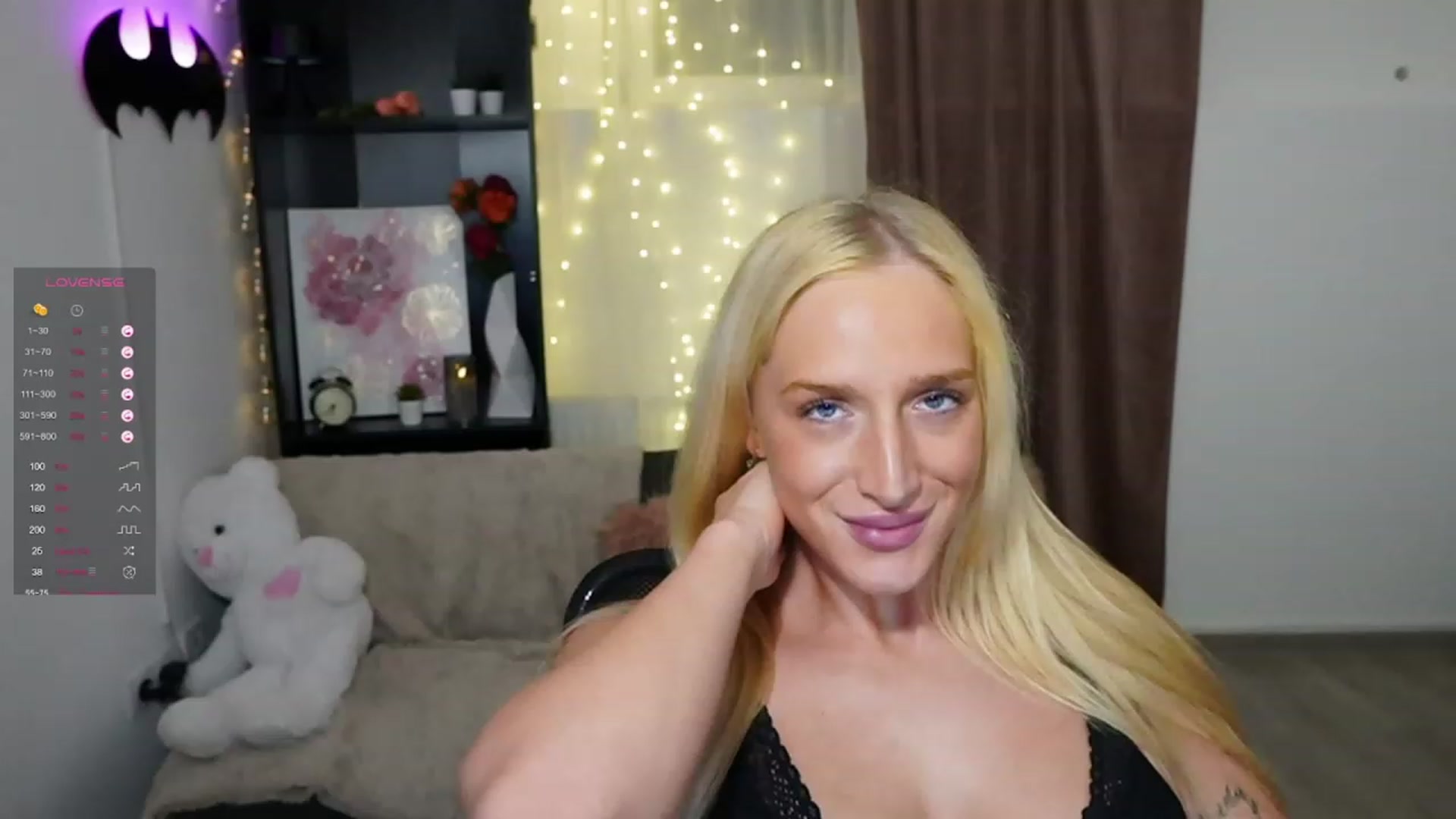Gallery image thumbnail from NicoletteShea's myfreecams stream on, 11/02/2023, 16:11 image 17 of 20