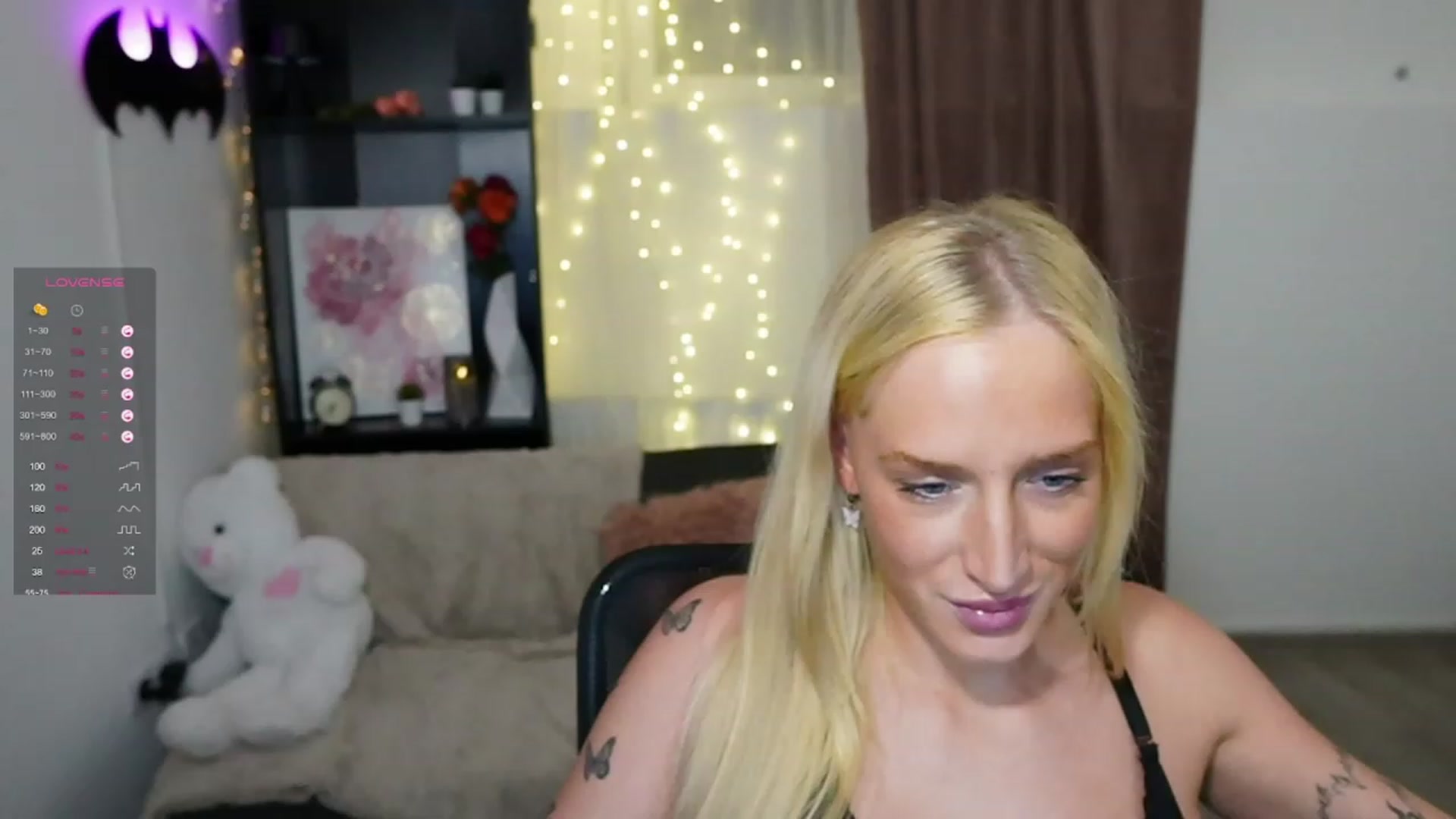 Gallery image thumbnail from NicoletteShea's myfreecams stream on, 11/02/2023, 16:11 image 7 of 20