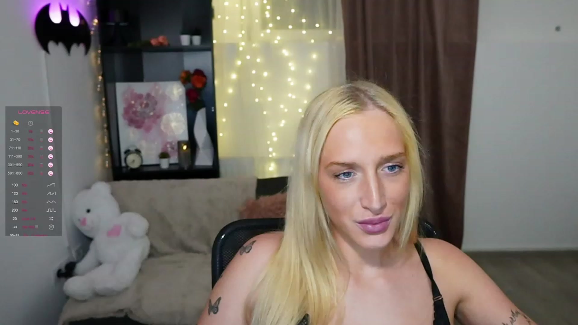 Gallery image thumbnail from NicoletteShea's myfreecams stream on, 11/02/2023, 18:08 image 1 of 20