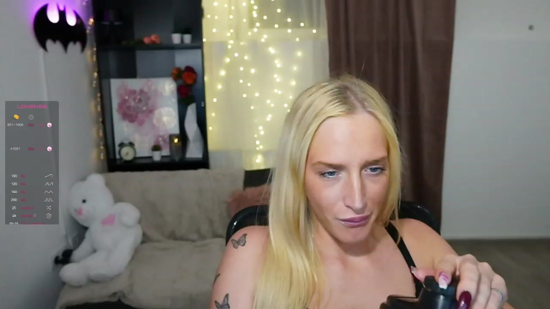 Gallery image thumbnail from NicoletteShea's myfreecams stream on, 11/02/2023, 18:08 image 8 of 20